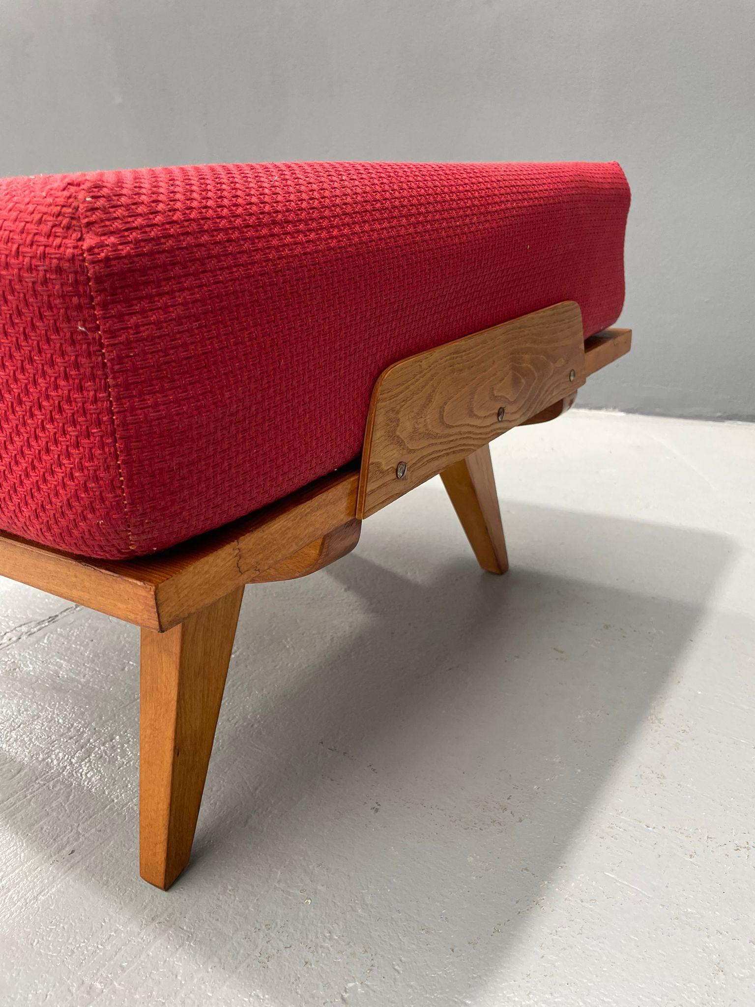 Tabouret de František Jirák para Tatra Nábytok, años 60 en venta 3