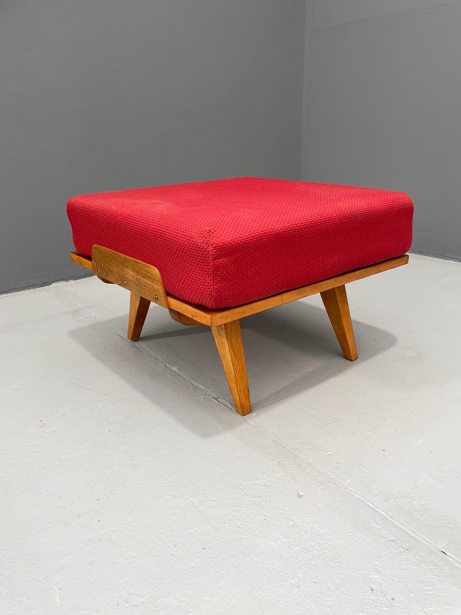 Tabouret de František Jirák para Tatra Nábytok, años 60 en venta 5