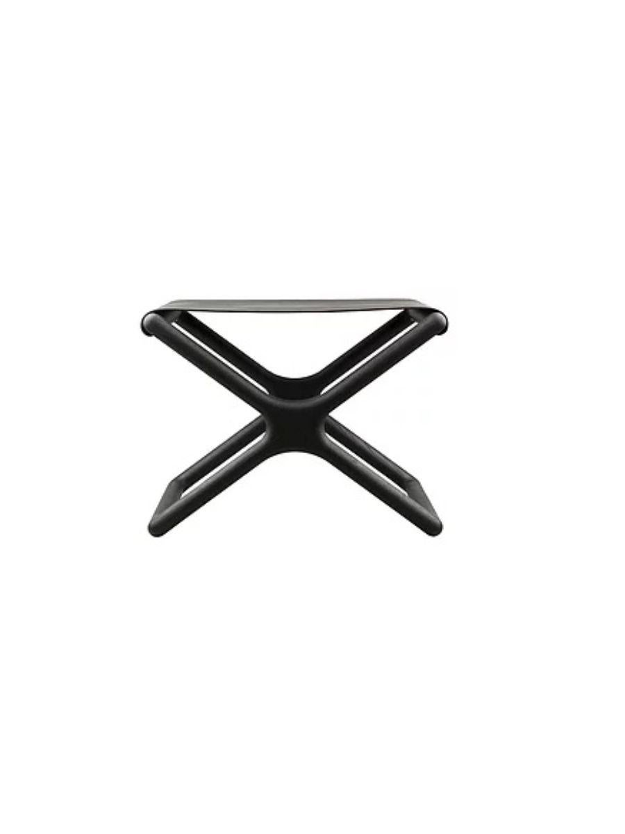 Tabouret EXE by LK Edition
Dimensions: 60 x 45 x H 45 cm
Materials: Black oak and leather.

It is with the sense of detail and requirement, this research of the exception by the selection of noble materials and his culture of the French
