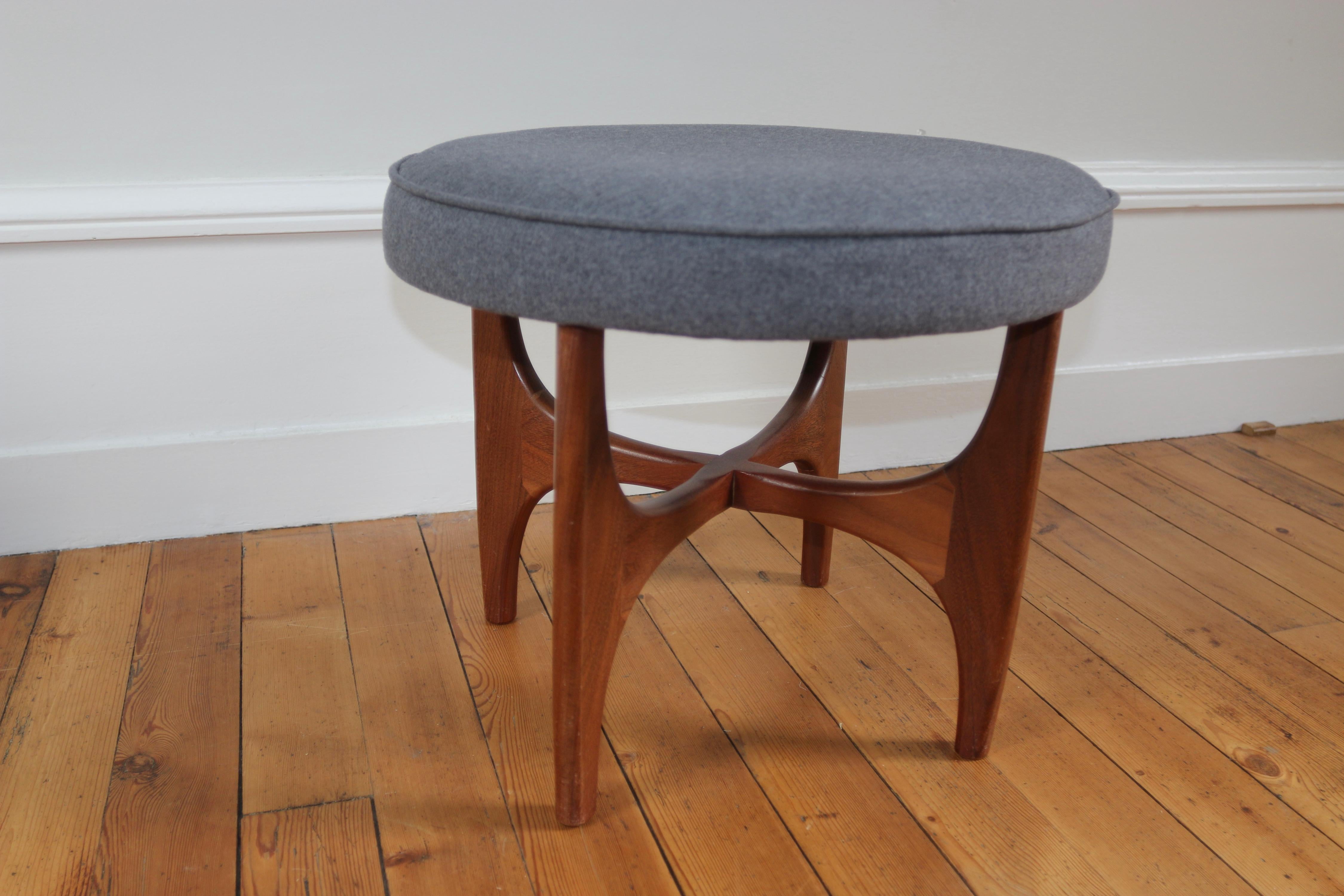 British Tabouret/ Repose-pieds scandinave teck G-Plan 1960