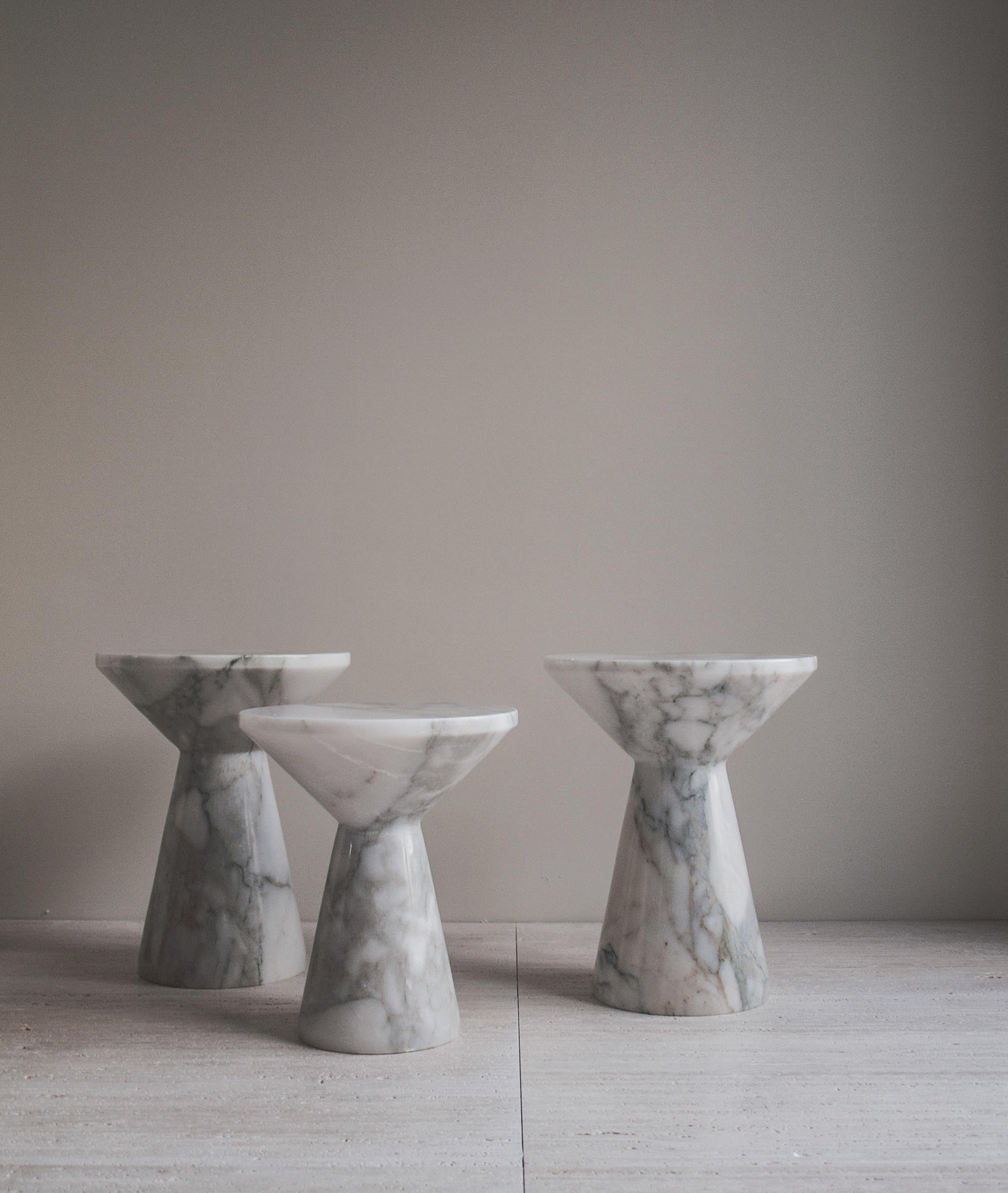 Belge Table d'appoint tabouret en vente