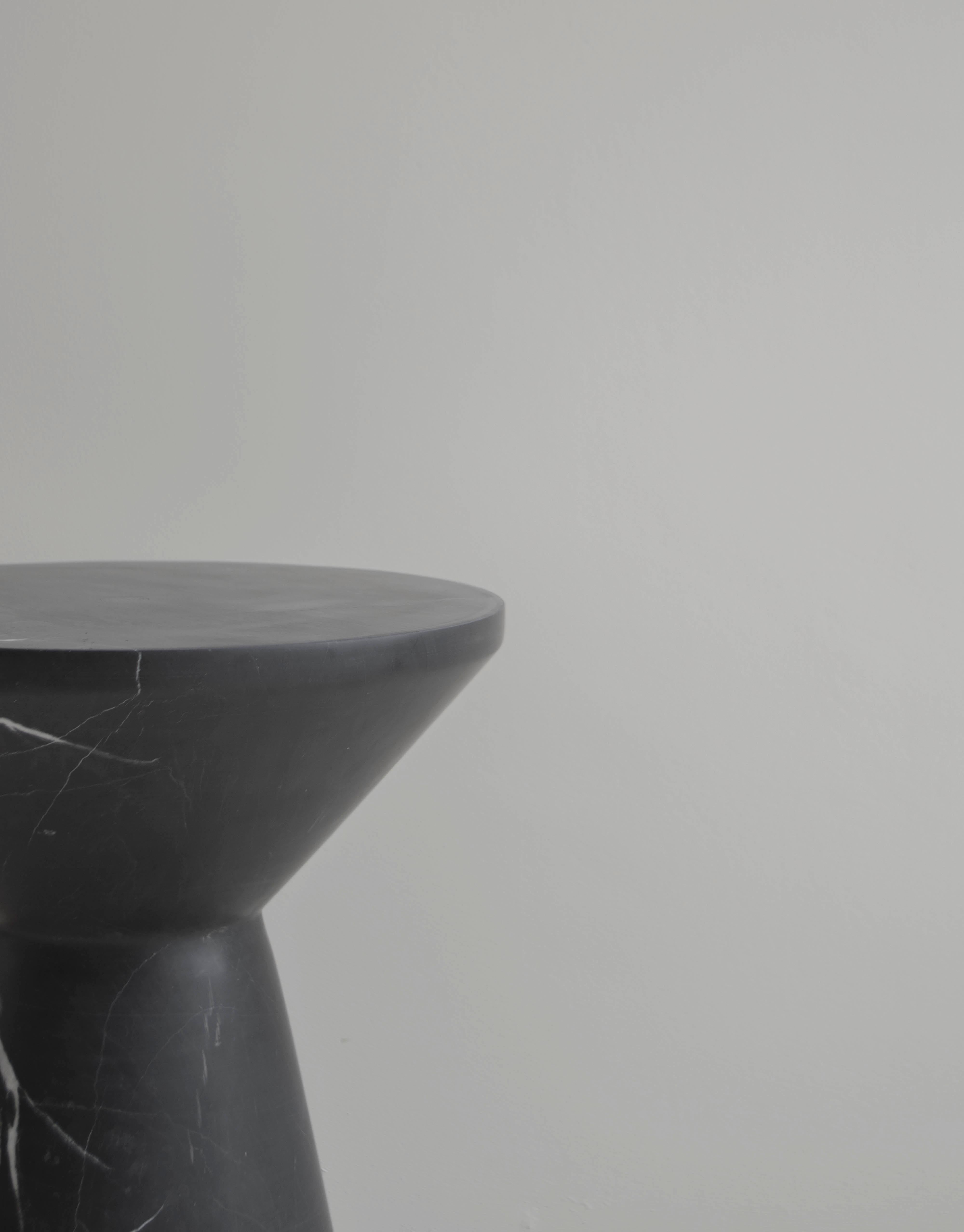 Marbre Table d'appoint tabouret en vente