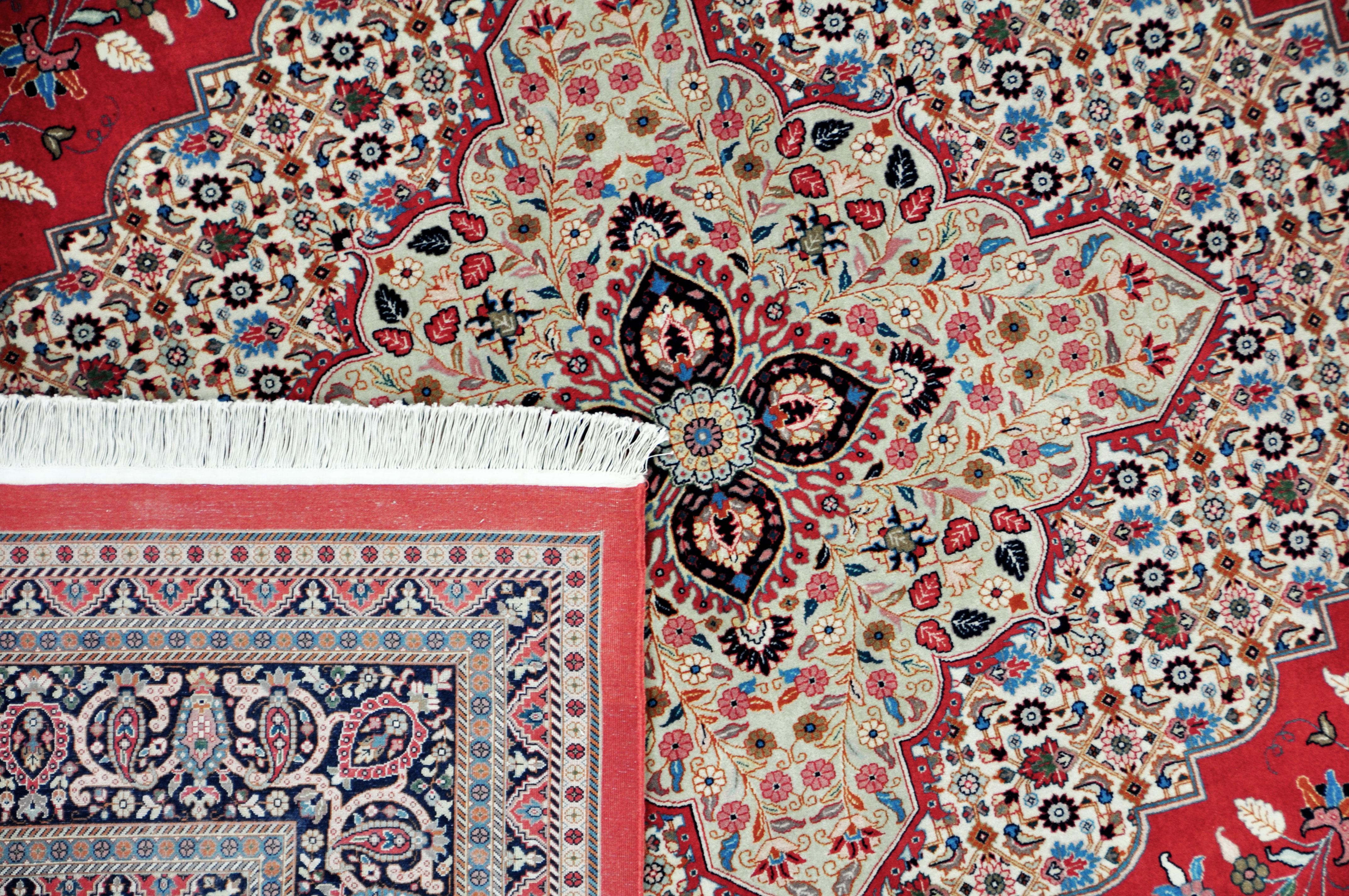 Indian Tabriz style Hand Knotted Wool, Rug, Carpet For Sale