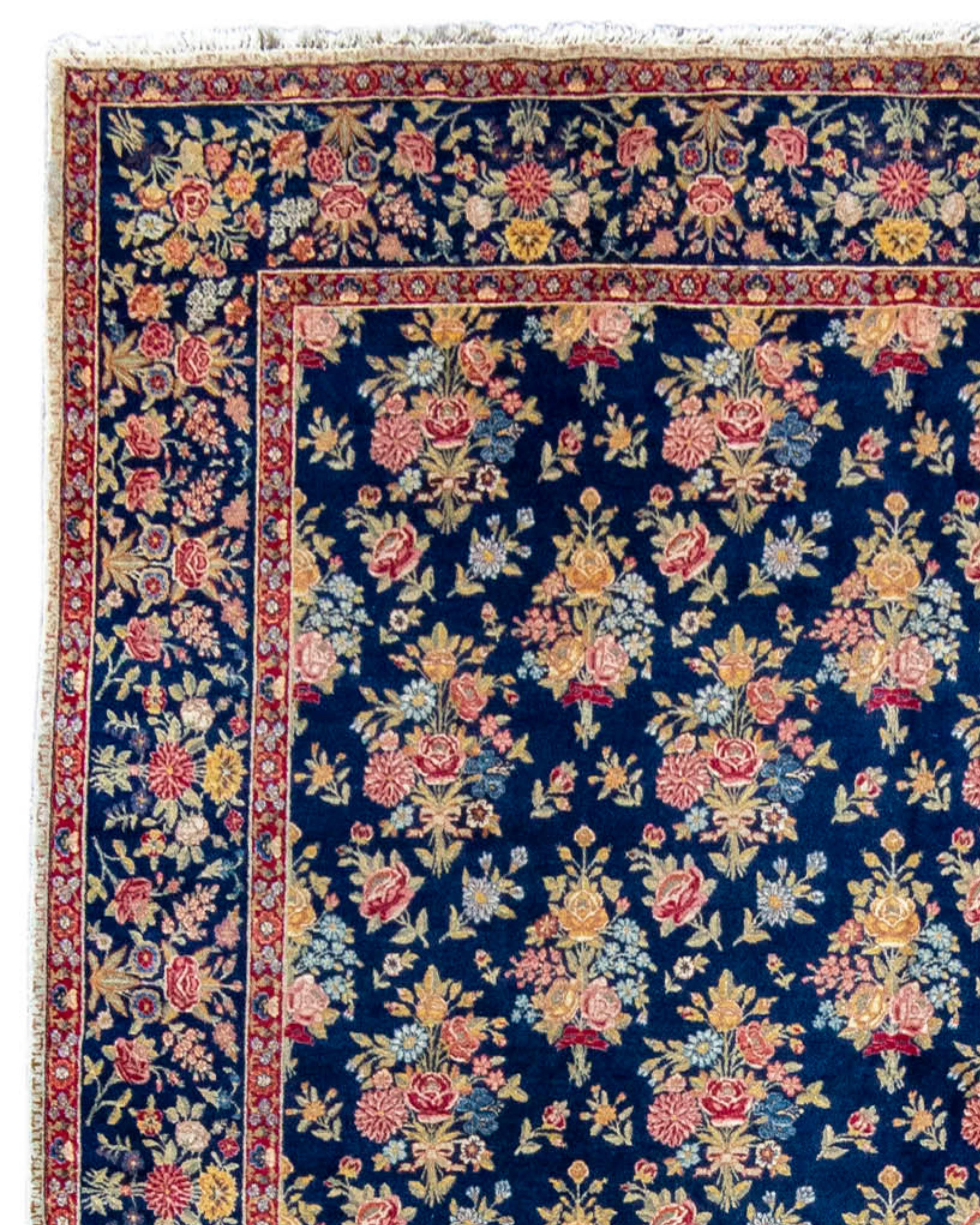 Antique Persian Floral Tabriz Carpet, c. 1900 In Excellent Condition For Sale In San Francisco, CA