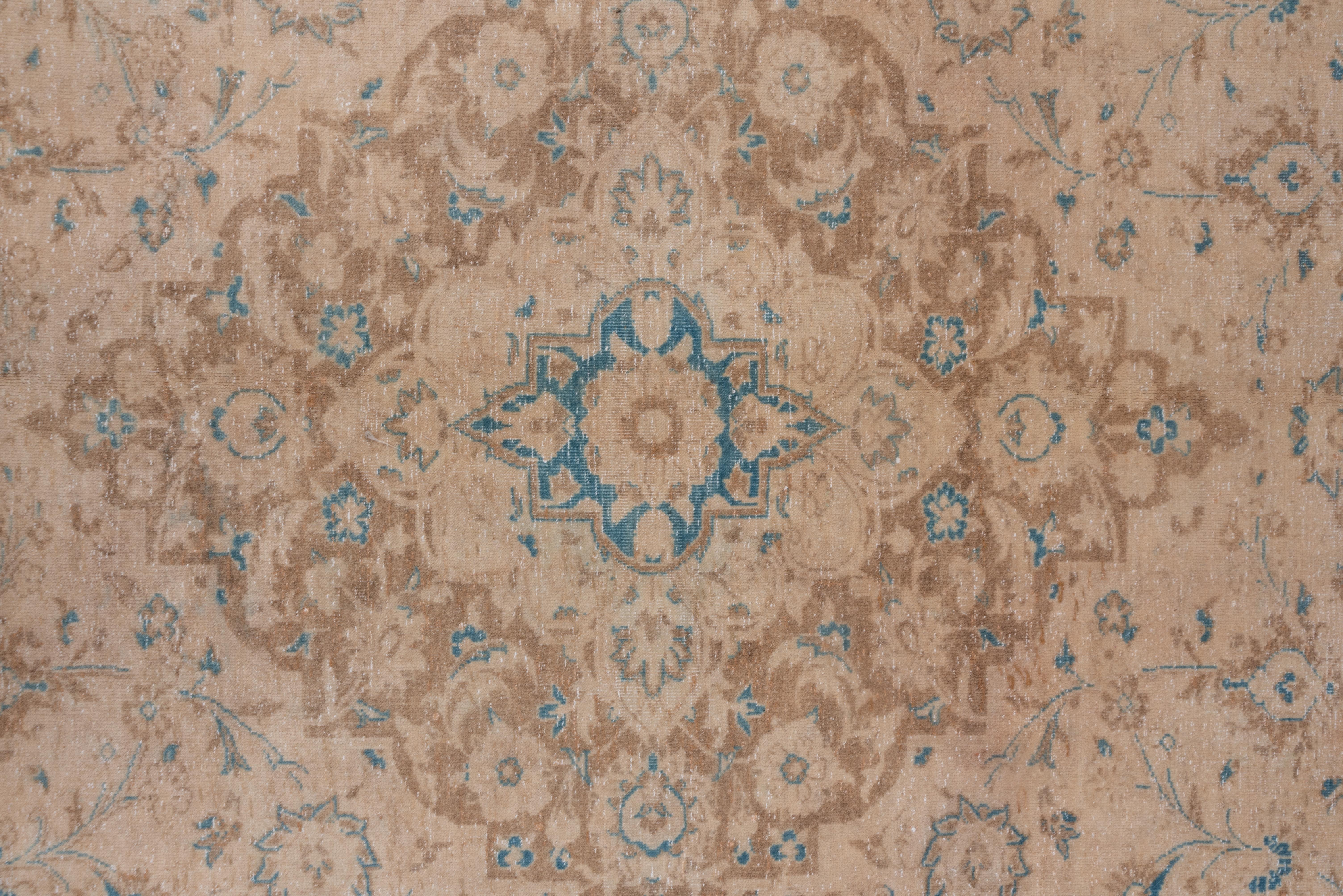 Persian Tabriz Carpet, Soft Palette, circa 1920s For Sale