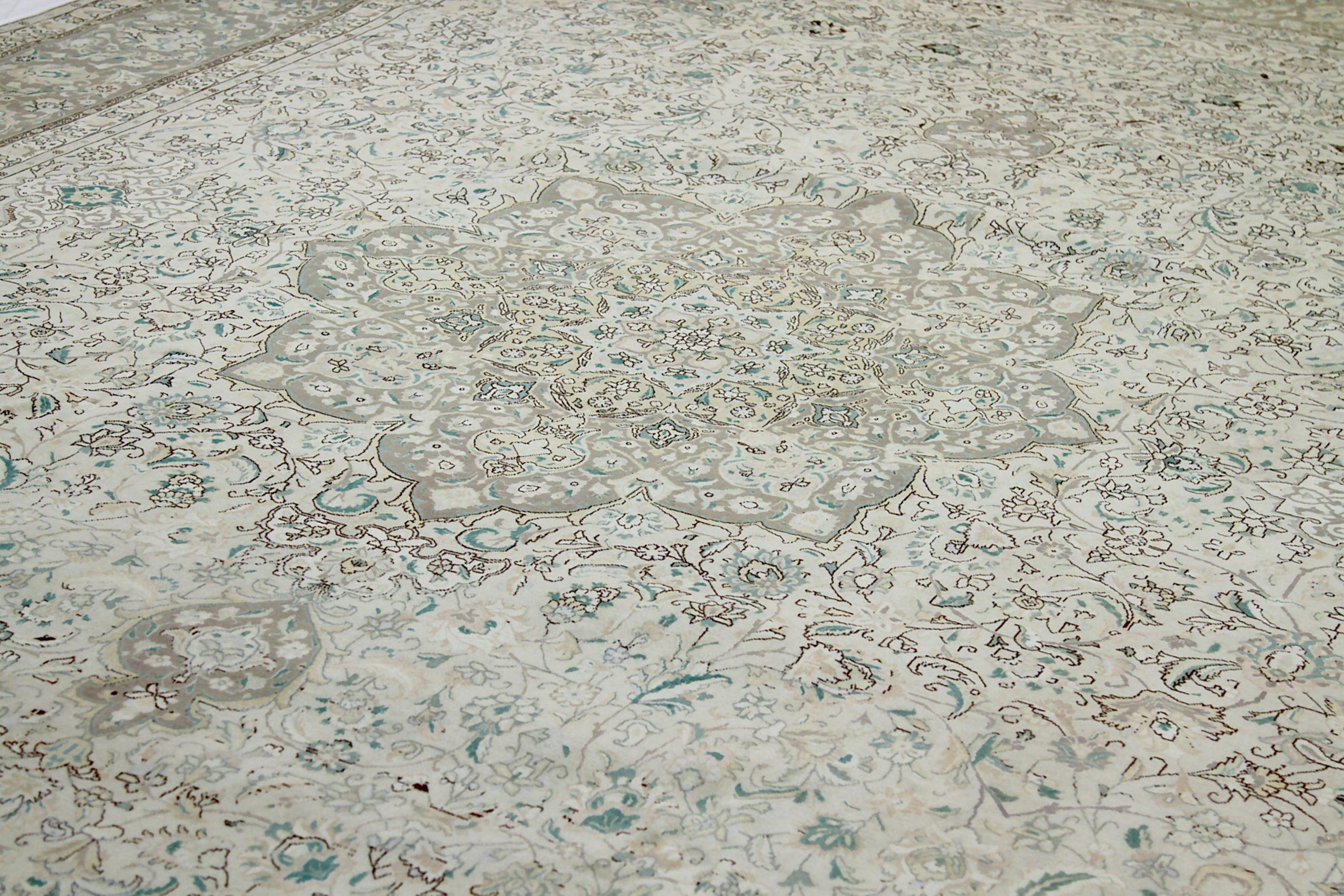Tabriz um 1880 - 69244 (Unbekannt) im Angebot