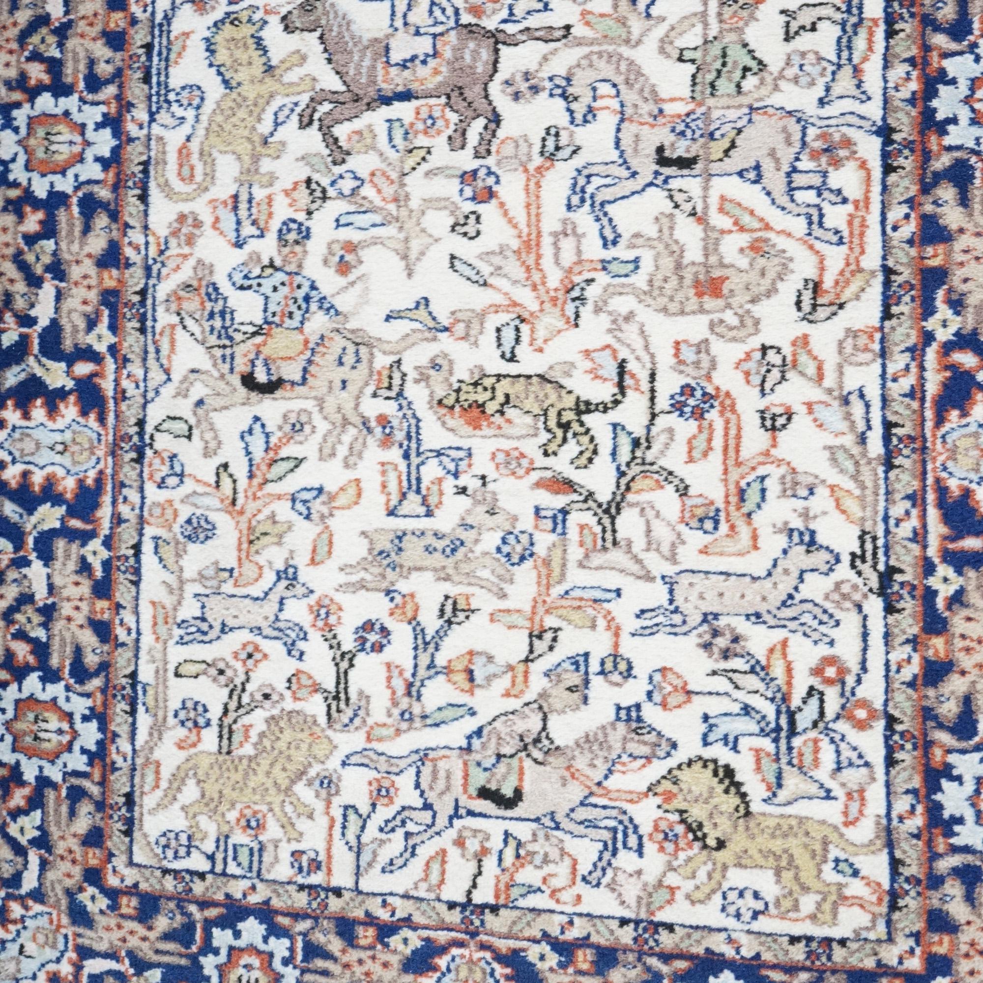 Orientalischer Jagdteppich aus Wolle mit Figuren und Tieren aus Täbris, 20. Jahrhundert im Angebot 10