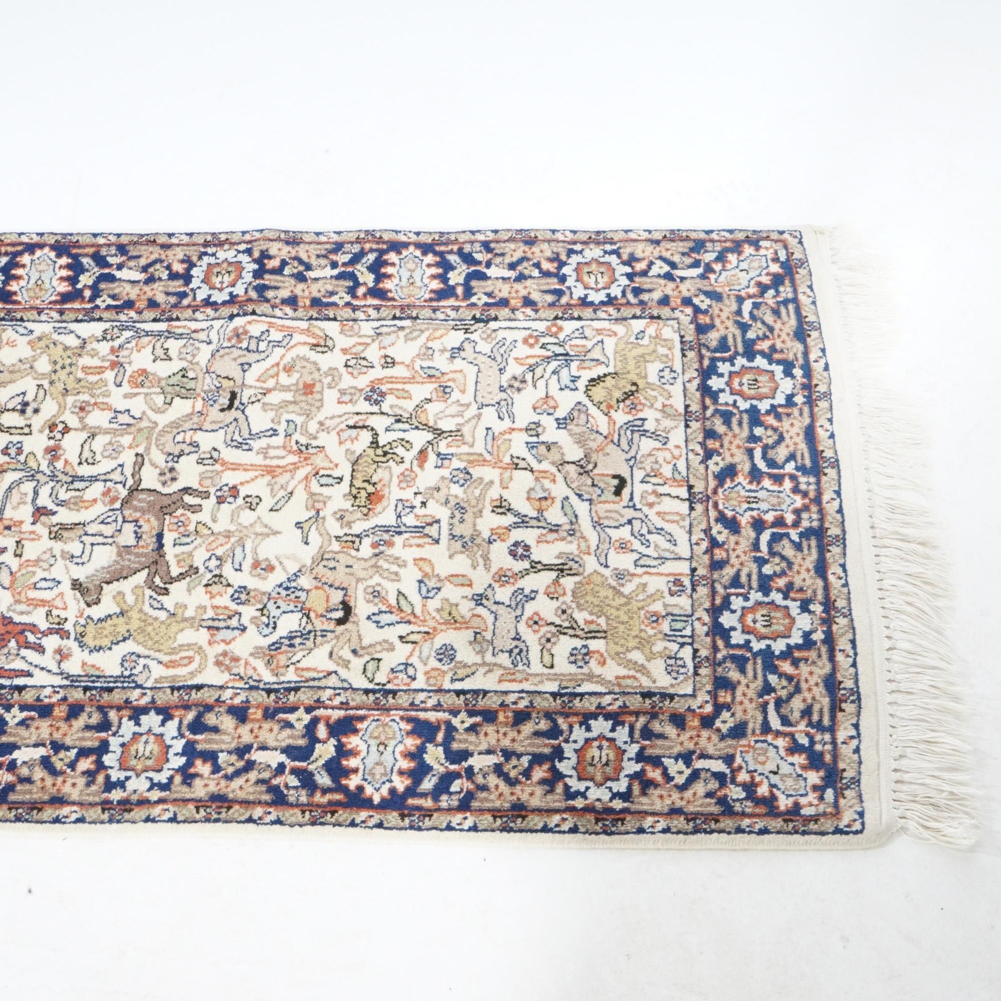 Orientalischer Jagdteppich aus Wolle mit Figuren und Tieren aus Täbris, 20. Jahrhundert im Angebot 6