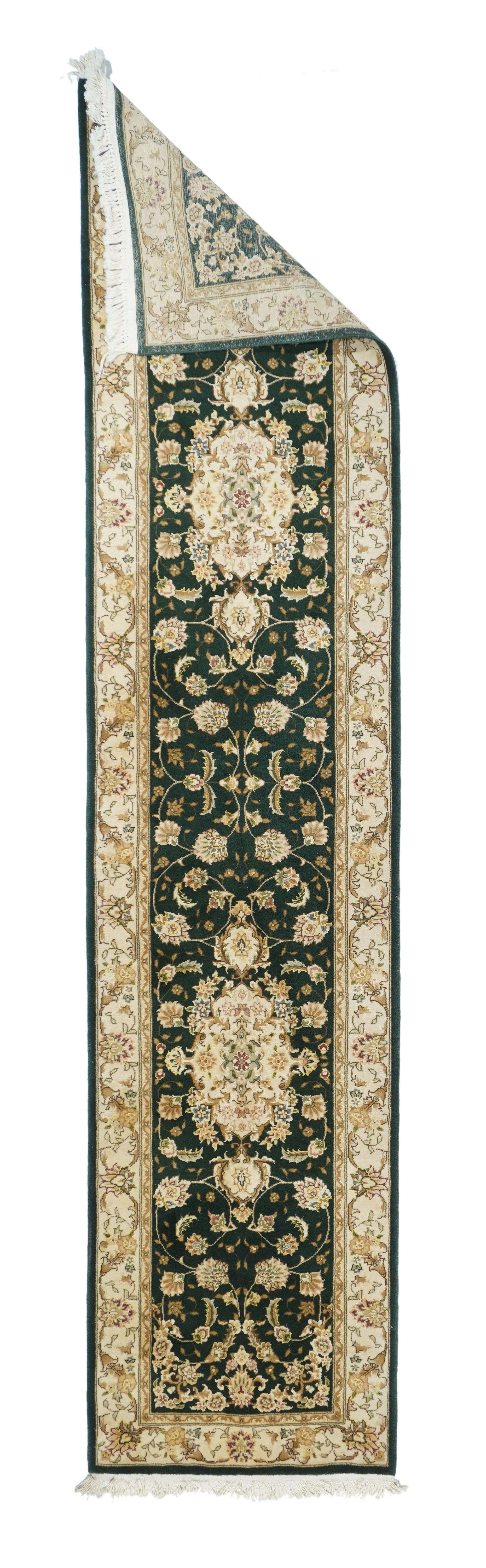 Indiano Tappeto Tabriz in lana dal design persiano 2'3'' x 10'0'' in vendita