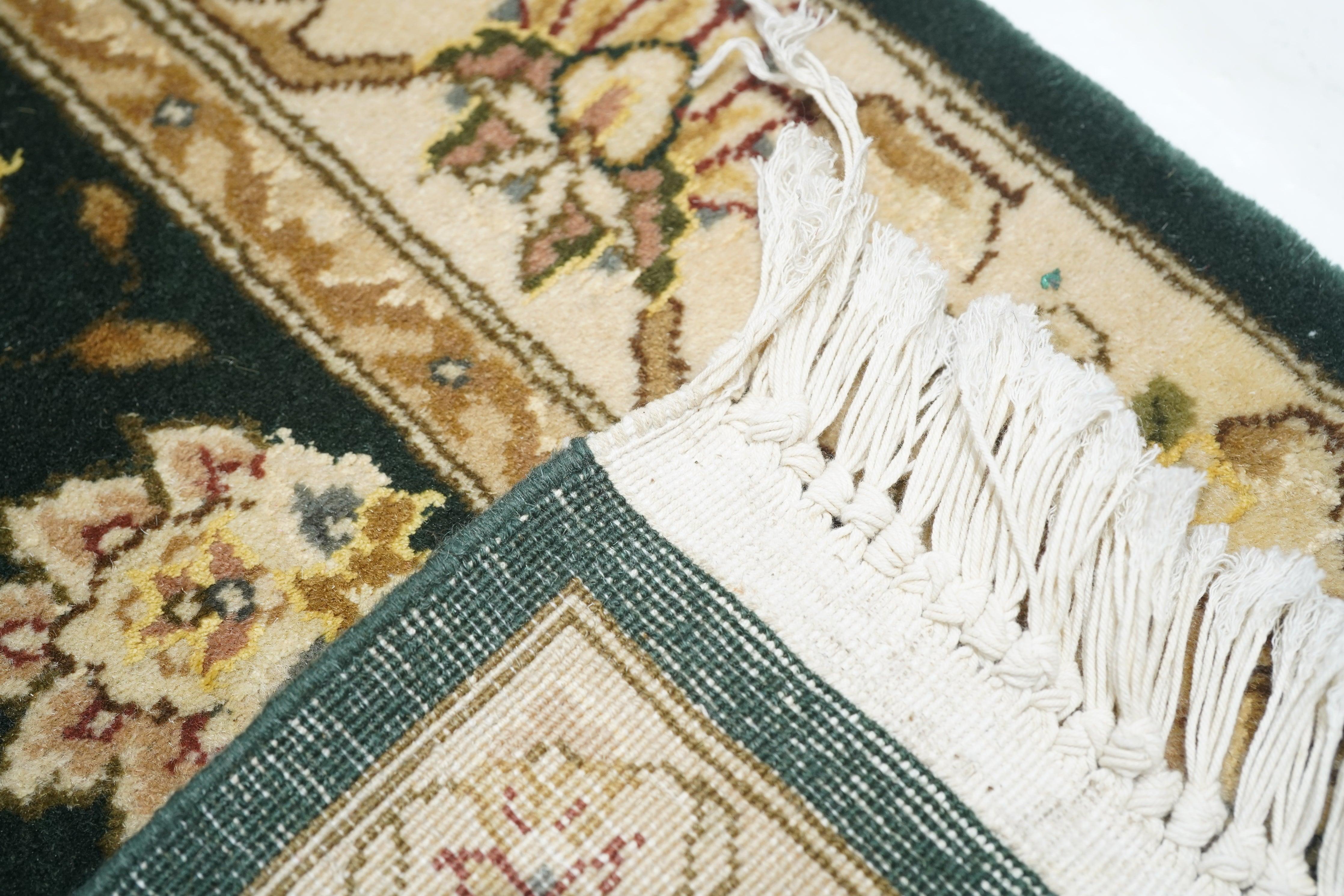 Tappeto Tabriz in lana dal design persiano 2'3'' x 10'0'' in vendita 1