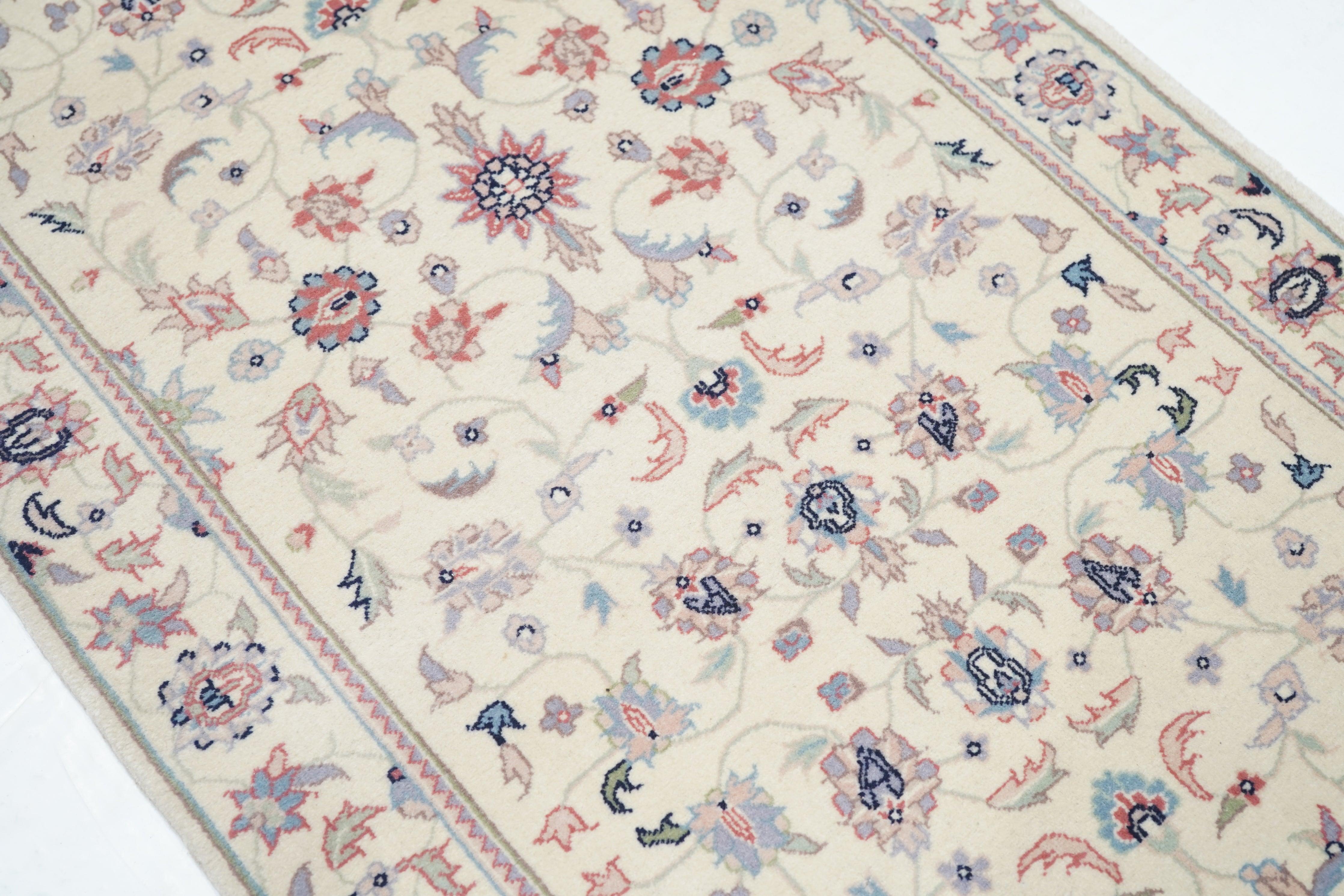 Runner in lana dal design persiano Tabriz 2'6'' x 8'0'' in vendita 2