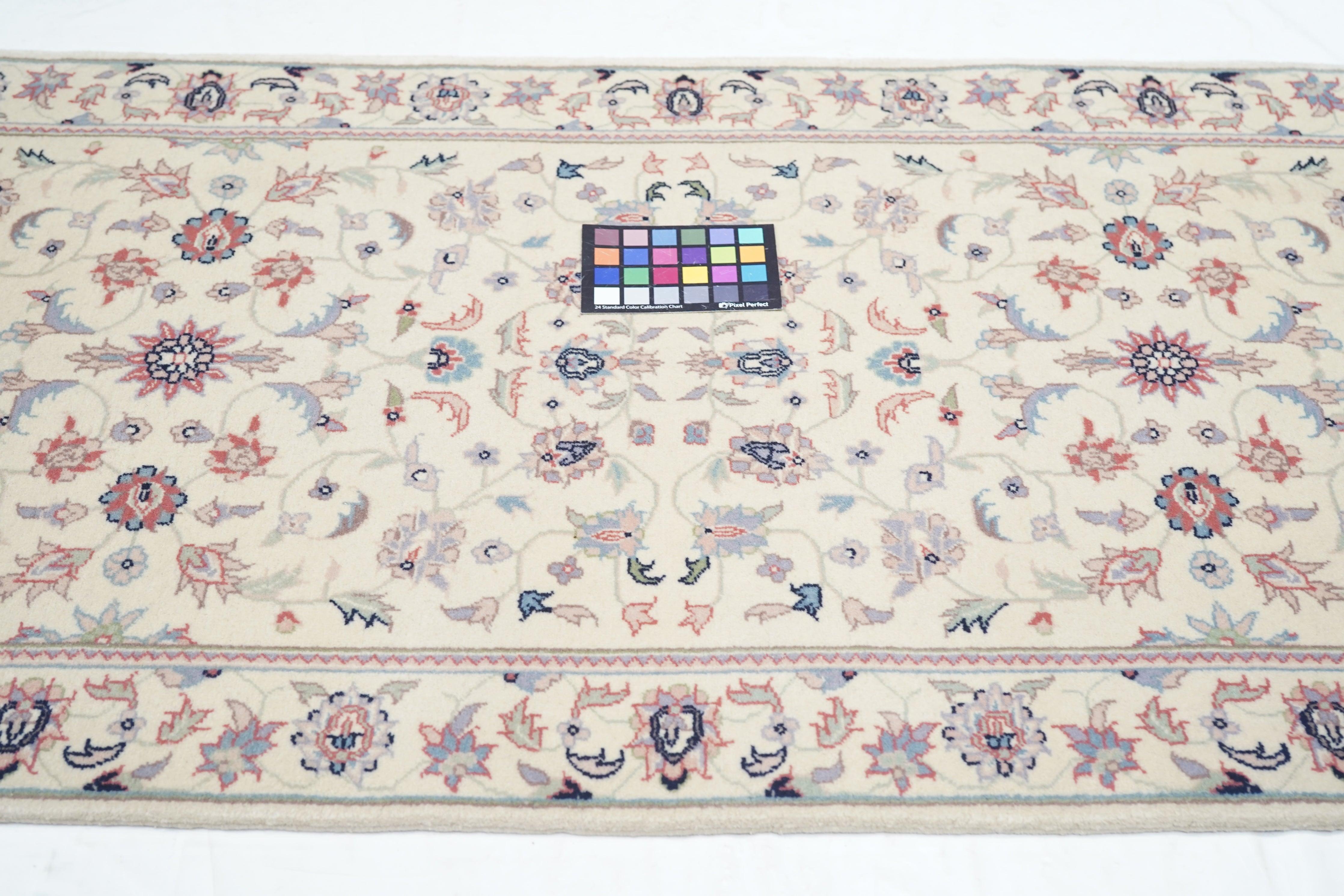Runner in lana dal design persiano Tabriz 2'6'' x 8'0'' in vendita 3