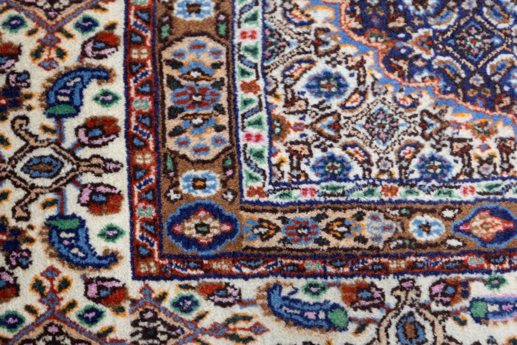 Tappeto Tabriz Vintage 3'2'' x 4'8'' In condizioni ottime in vendita a New York, NY