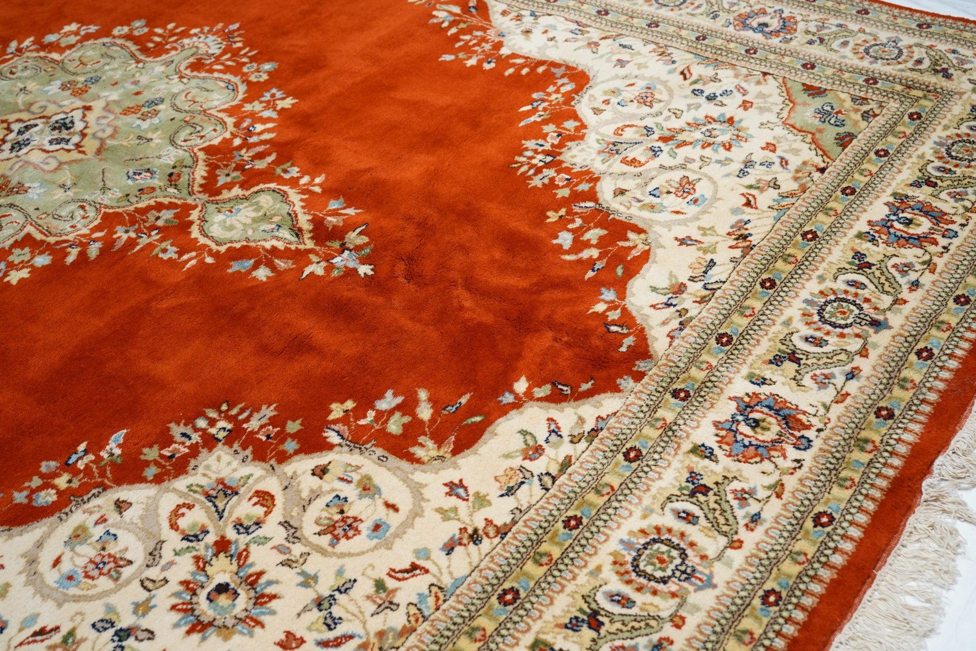Lana Tappeto Tabriz 8'10'' x 11'10'' in vendita