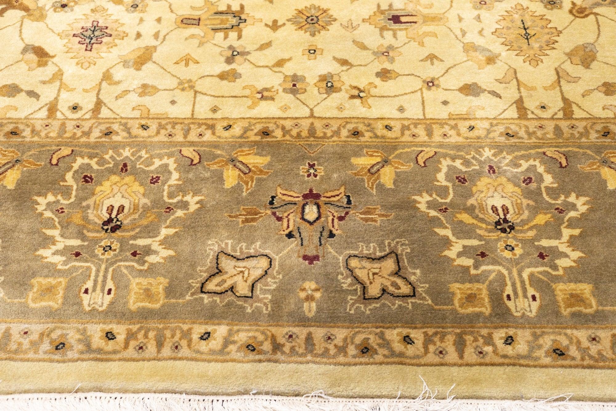 Tabriz-Teppich 9'1'' x 12'2'' (Persisch) im Angebot