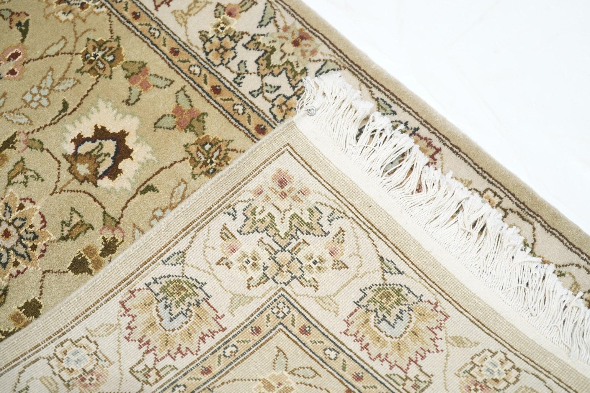 Runner Tabriz 2'3'' x 8'0'' in vendita 3