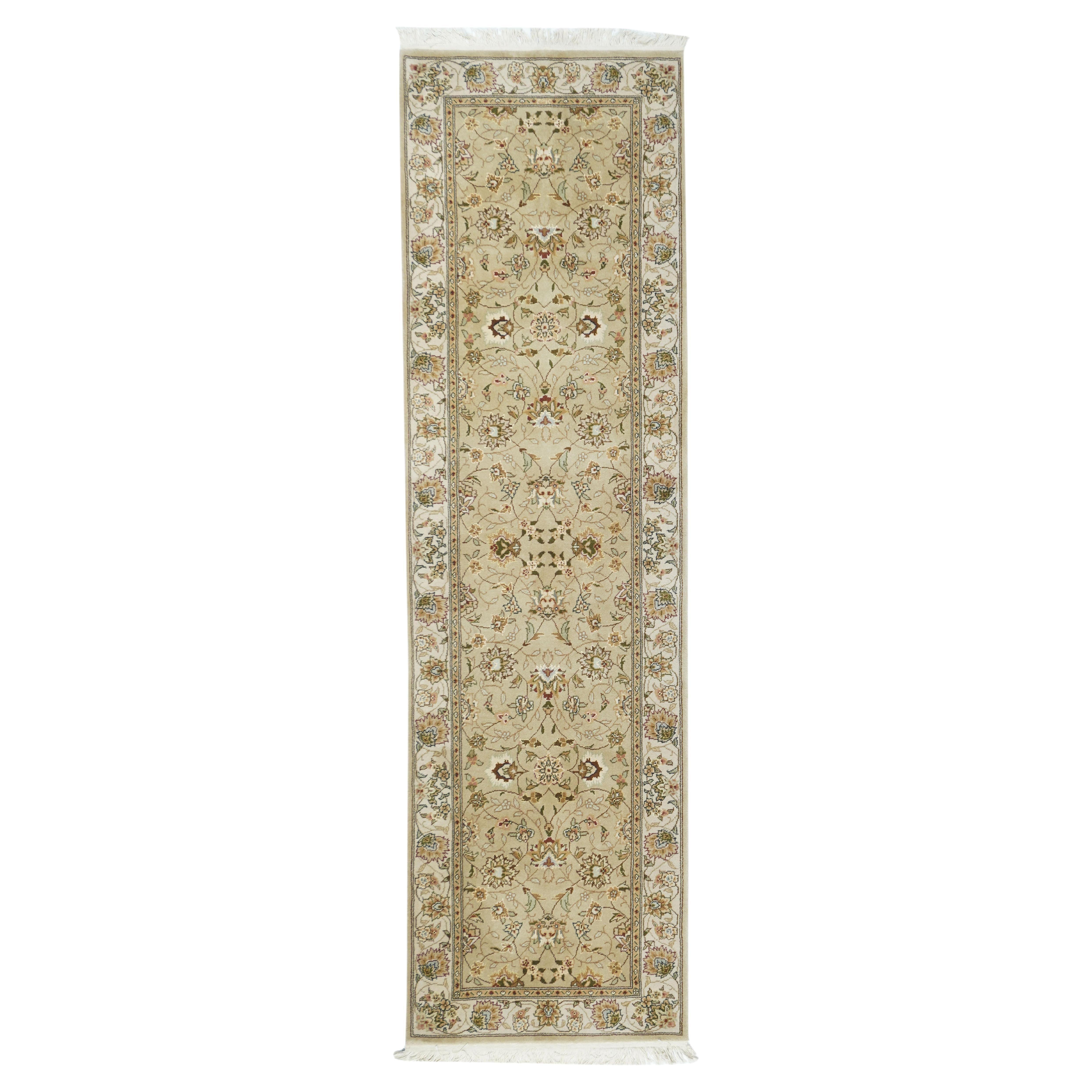 Runner Tabriz 2'3'' x 8'0''