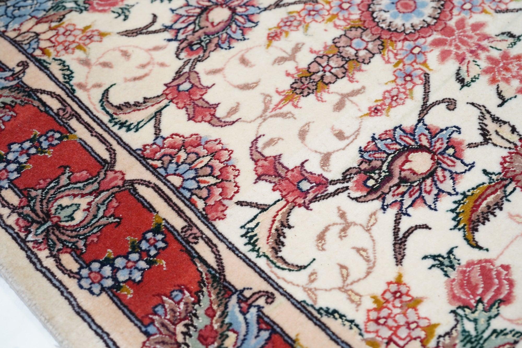 Persiano Runner Tabriz 2'6'' x 12'2'' in vendita