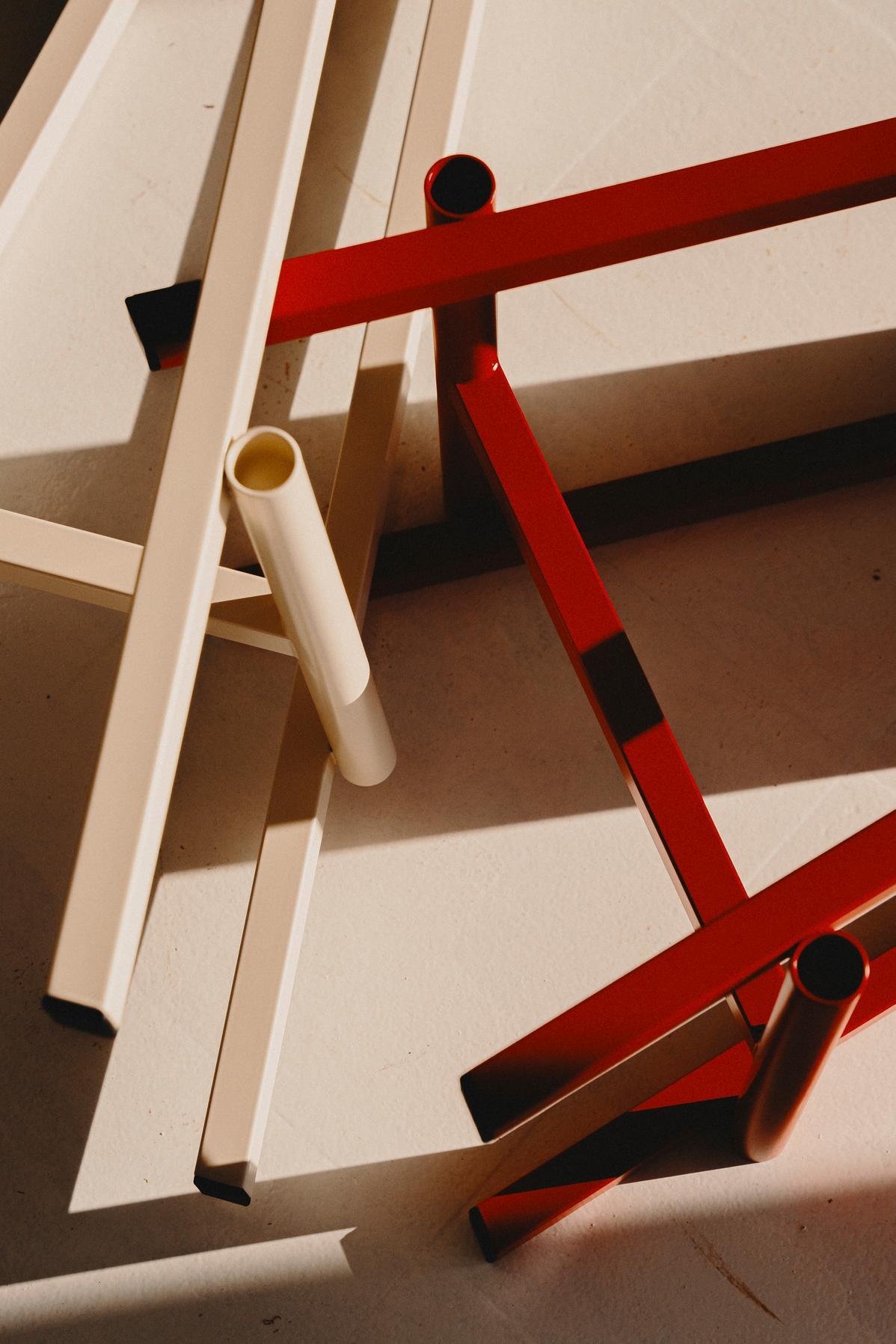 Taburete 8 Bar Stool High, Signal Red, Powder Coated Steel / Marc Morro for Hay In New Condition For Sale In Dubai, AE