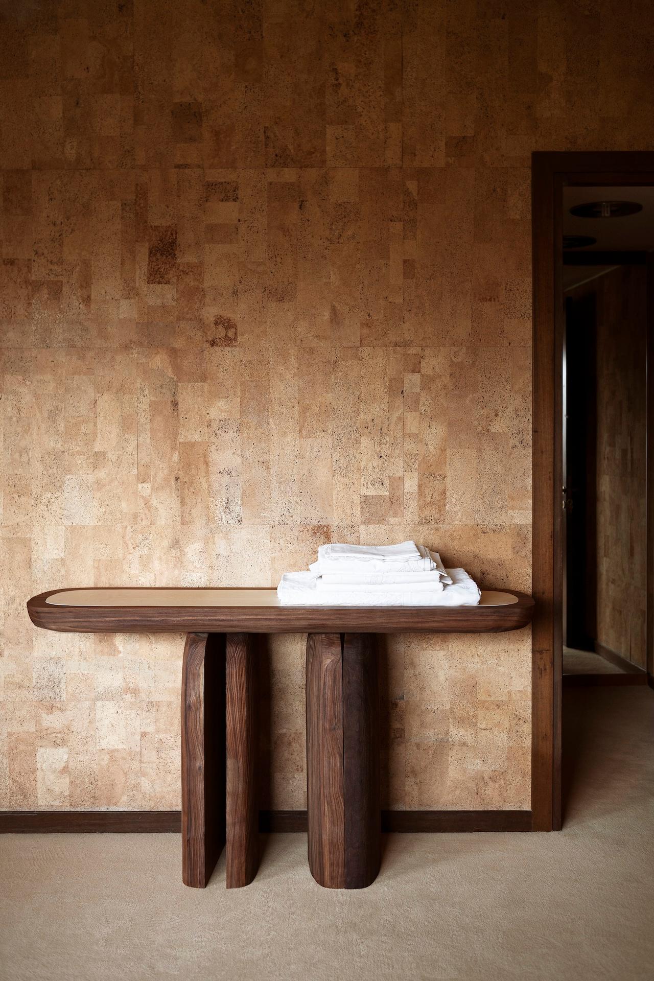 Bread console was designed by baking, slicing and balancing two Ciabatta. From this rustic beginning, an elegant wooden console has emerged. Bread console’s soft and naturalistic forms are carved from Ash. The warmth and tactility of the console is