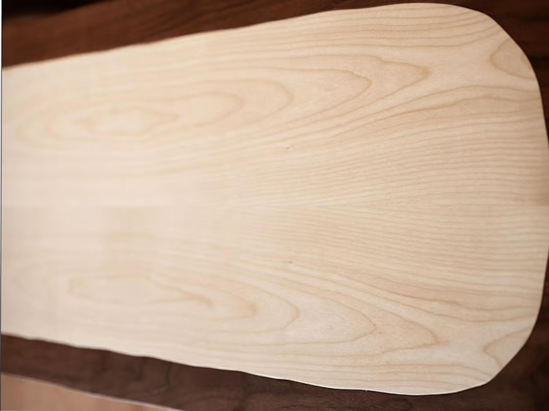 Consola de madera de nogal y arce Tacchini Bread by Faye Toogood en Nuevo estado para la venta en New York, NY