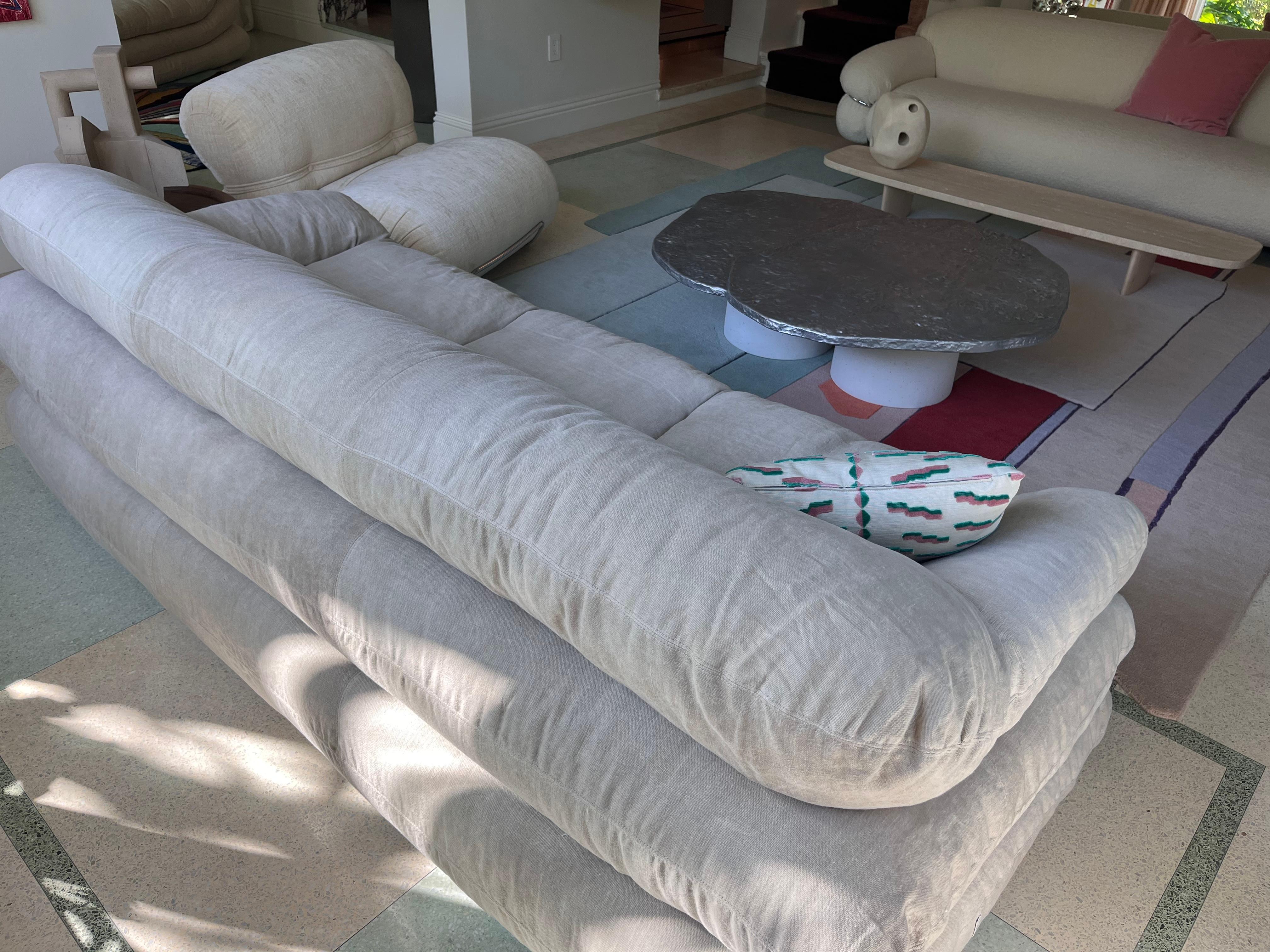 Alluminio Tavolino Tacchini Brut di Roberto Sironi in stock in vendita
