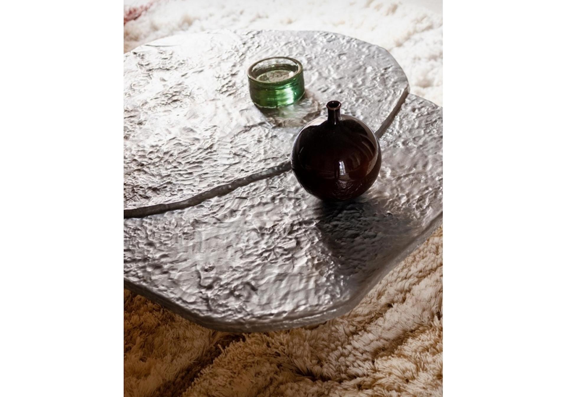 Tacchini Brut, niedriger Tisch von Roberto Sironi (Italienisch) im Angebot