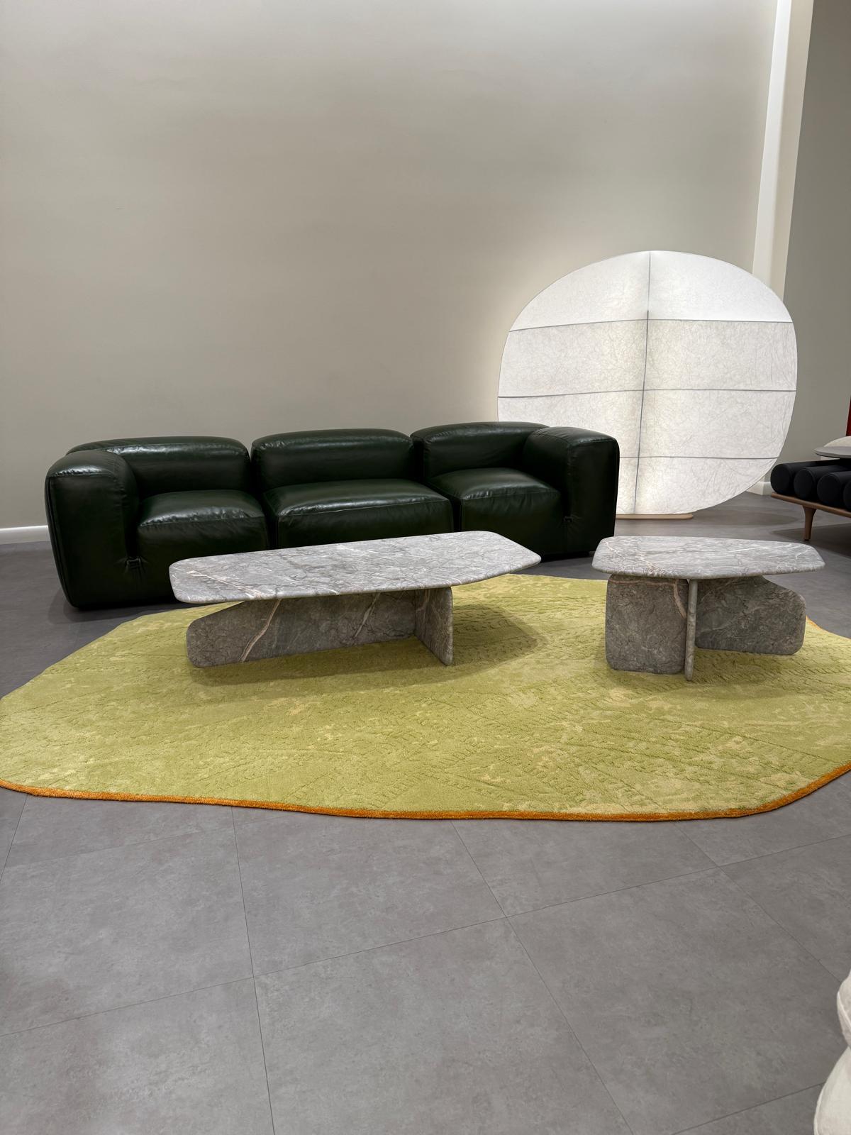 Tacchini Dolmen Marmor Couchtisch von Noé Duchaufour-Lawrance auf LAGER im Angebot 1