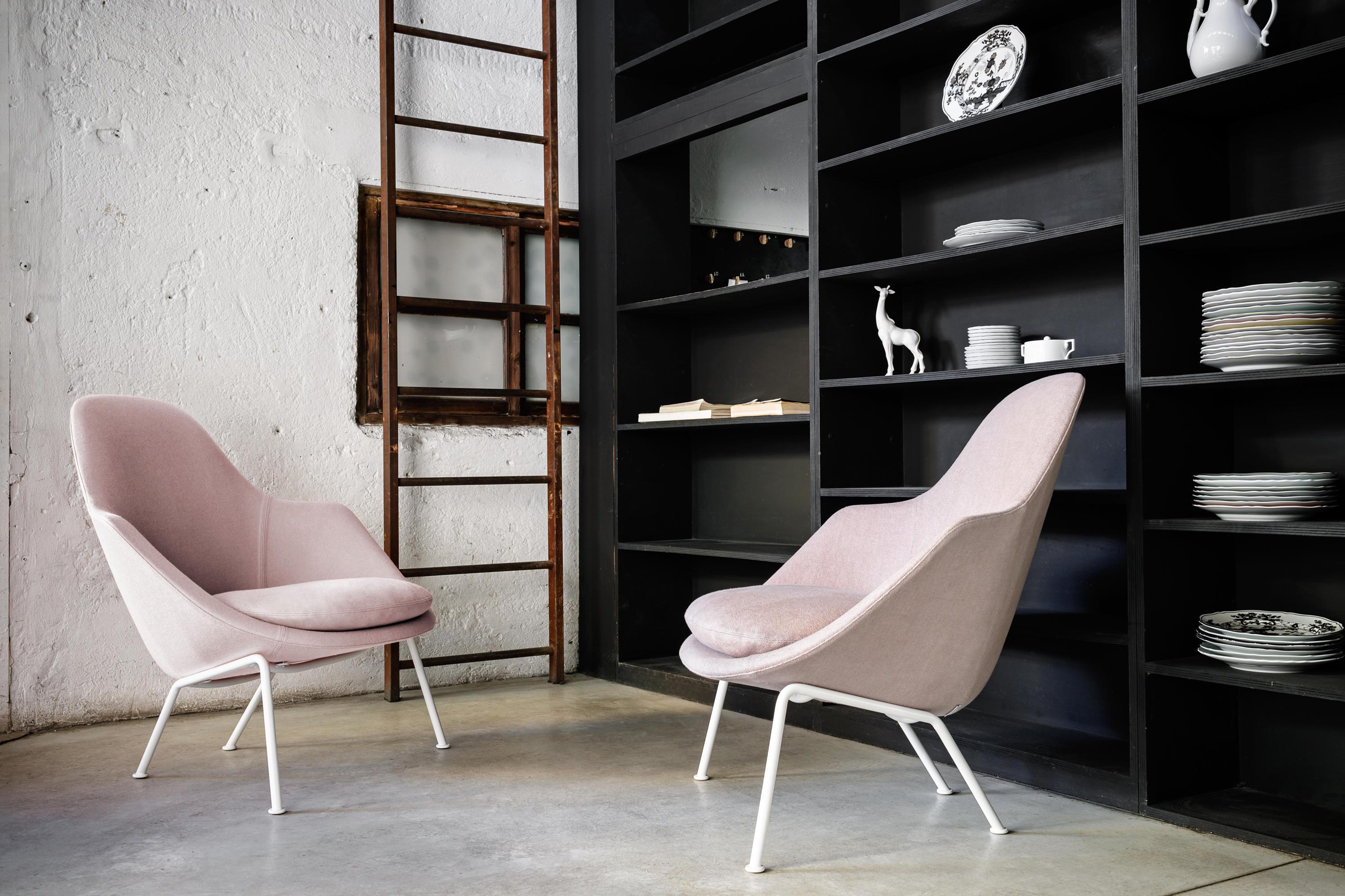 Dot armchair embraces the symbolic values of the ideal home and turns them into soft curves, embracing geometries, tactile feelings and simple lines. Its project is characterized by a unique and continuous shape, with a curved backrest which gently