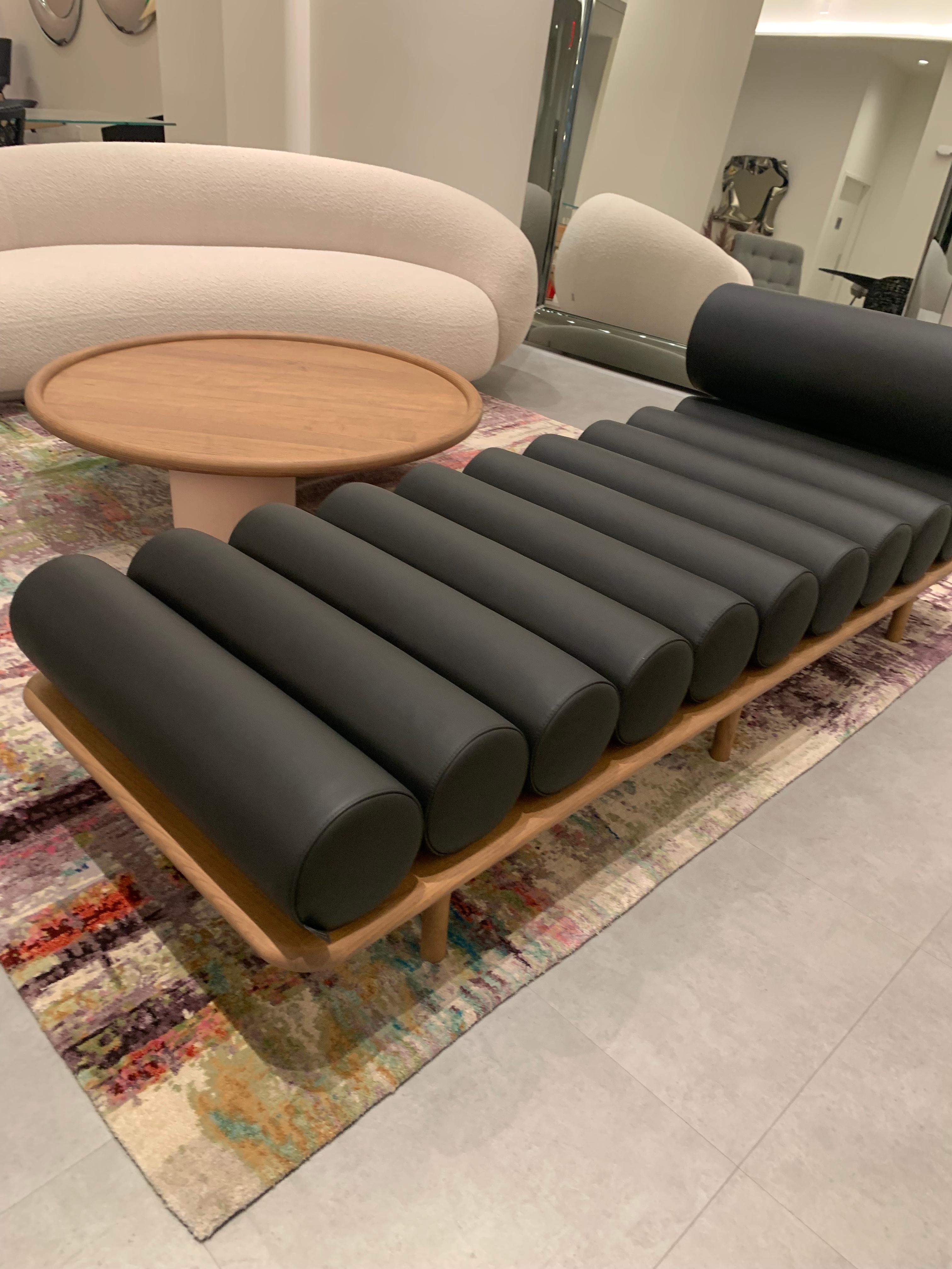 Tacchini Five to Nine Black Leather Sofa Daybed Designed by Studiopepe in STOCK In New Condition In New York, NY