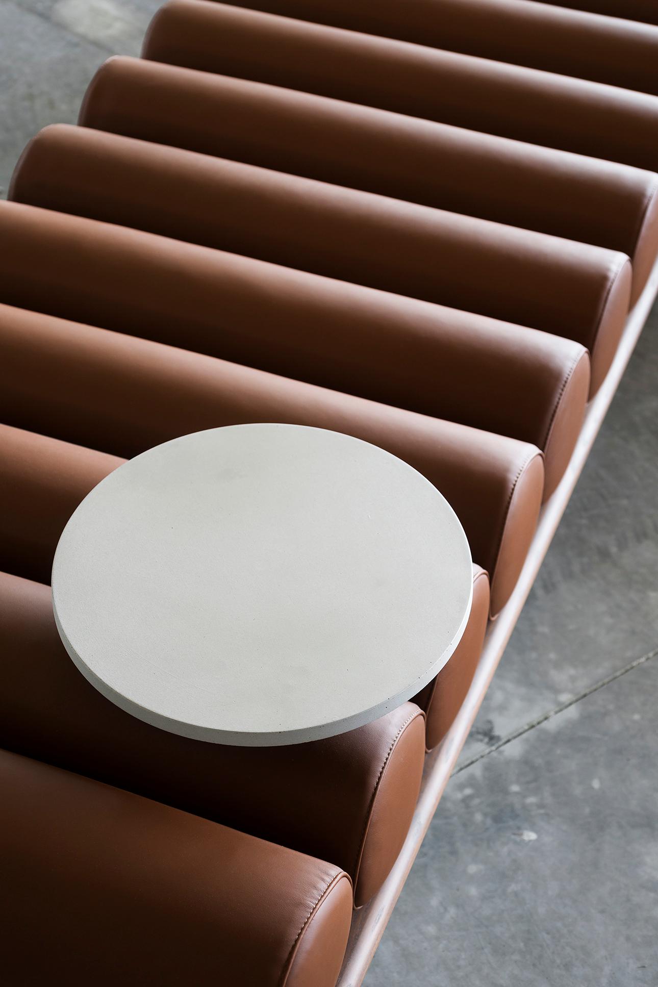 Tacchini Five to Nine Sofa-Tagesbett mit Kopfstütze aus Anilinleder von Studiopepe 4