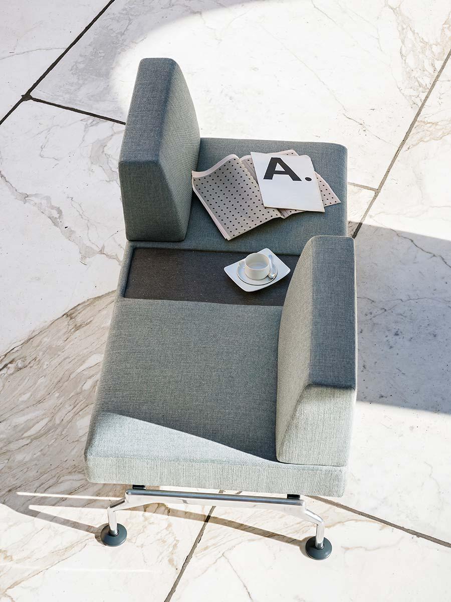 Modulares Tacchini Intercity-Sitzsystem, anpassbar, entworfen von Pietro Arosio 10