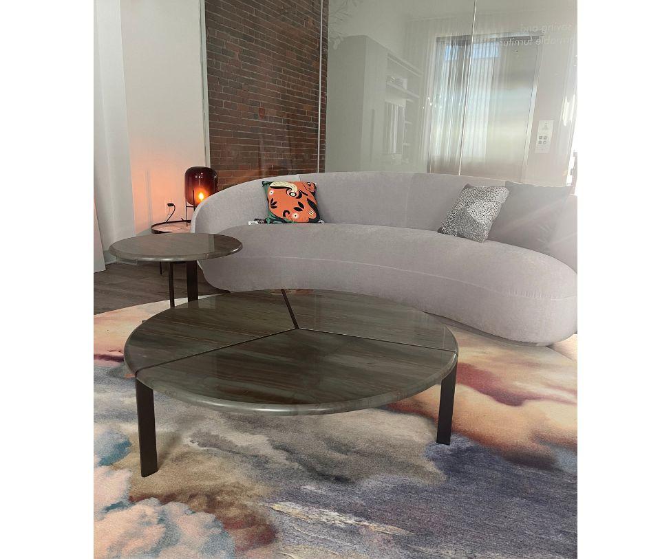 This coffee table, embodying an exquisite and iconic design, draws inspiration from creative reuse, environmental sustainability, and the timeless creations of Joaquim Tenreiro, a renowned figure in Brazil's modernist architectural movement from the