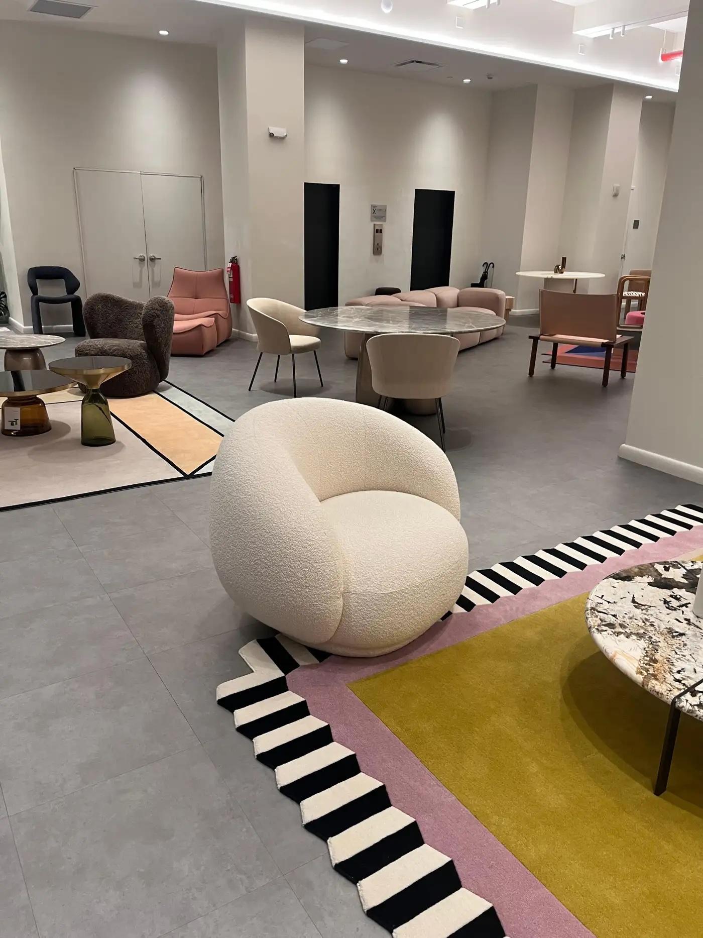 Upholstery Tacchini Julep Soft Lounge Chair by Jonas Wagell in STOCK