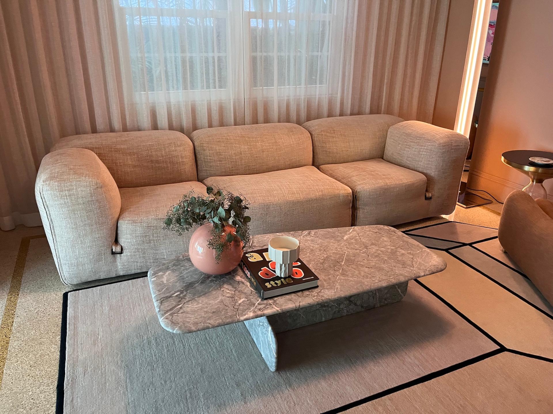 Tacchini Le Mura Modular Sofa by Mario Bellini in STOCK en venta 6