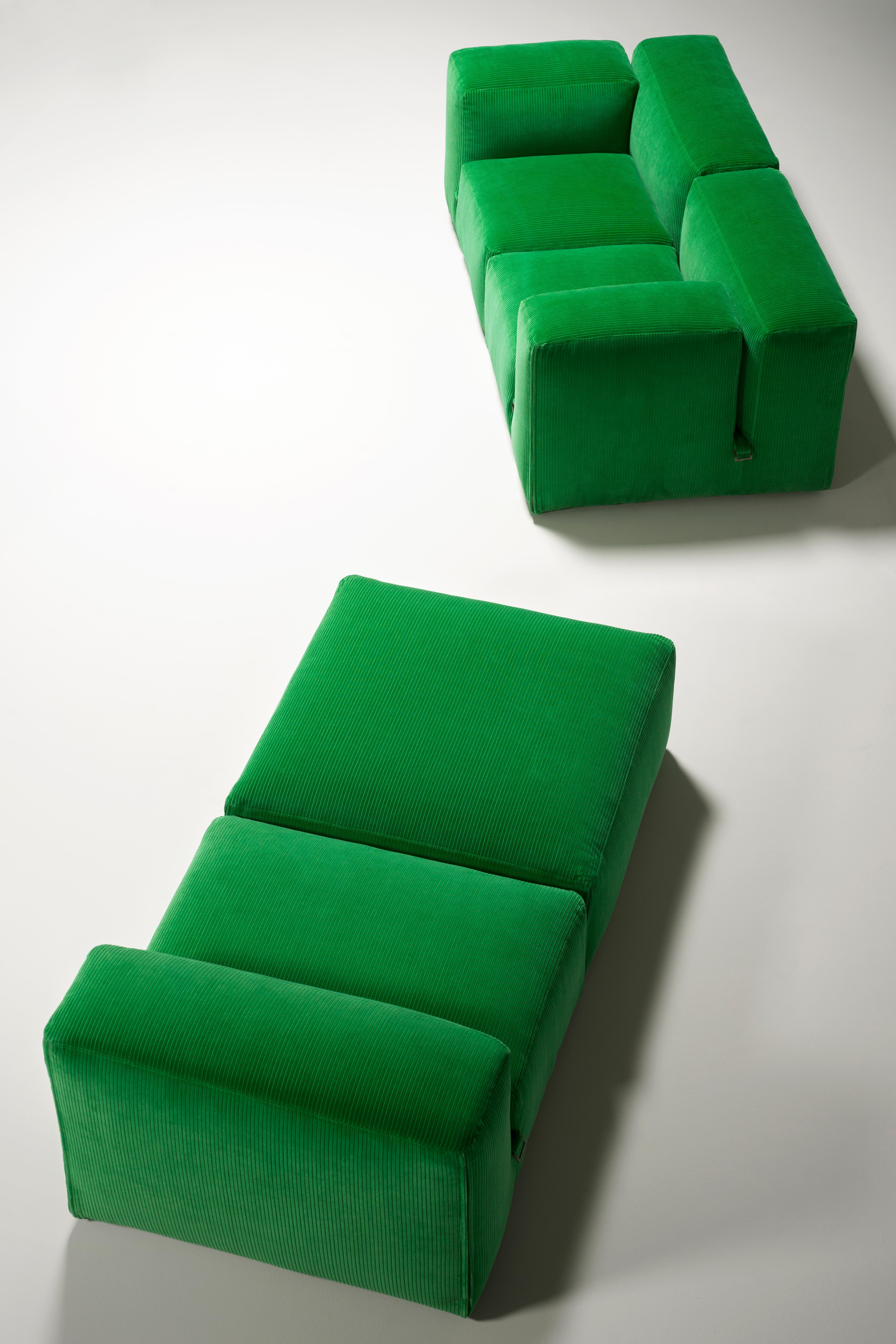 Tacchini Le Mura Modular Sofa conçu par Mario Bellini Neuf - En vente à Brooklyn, NY