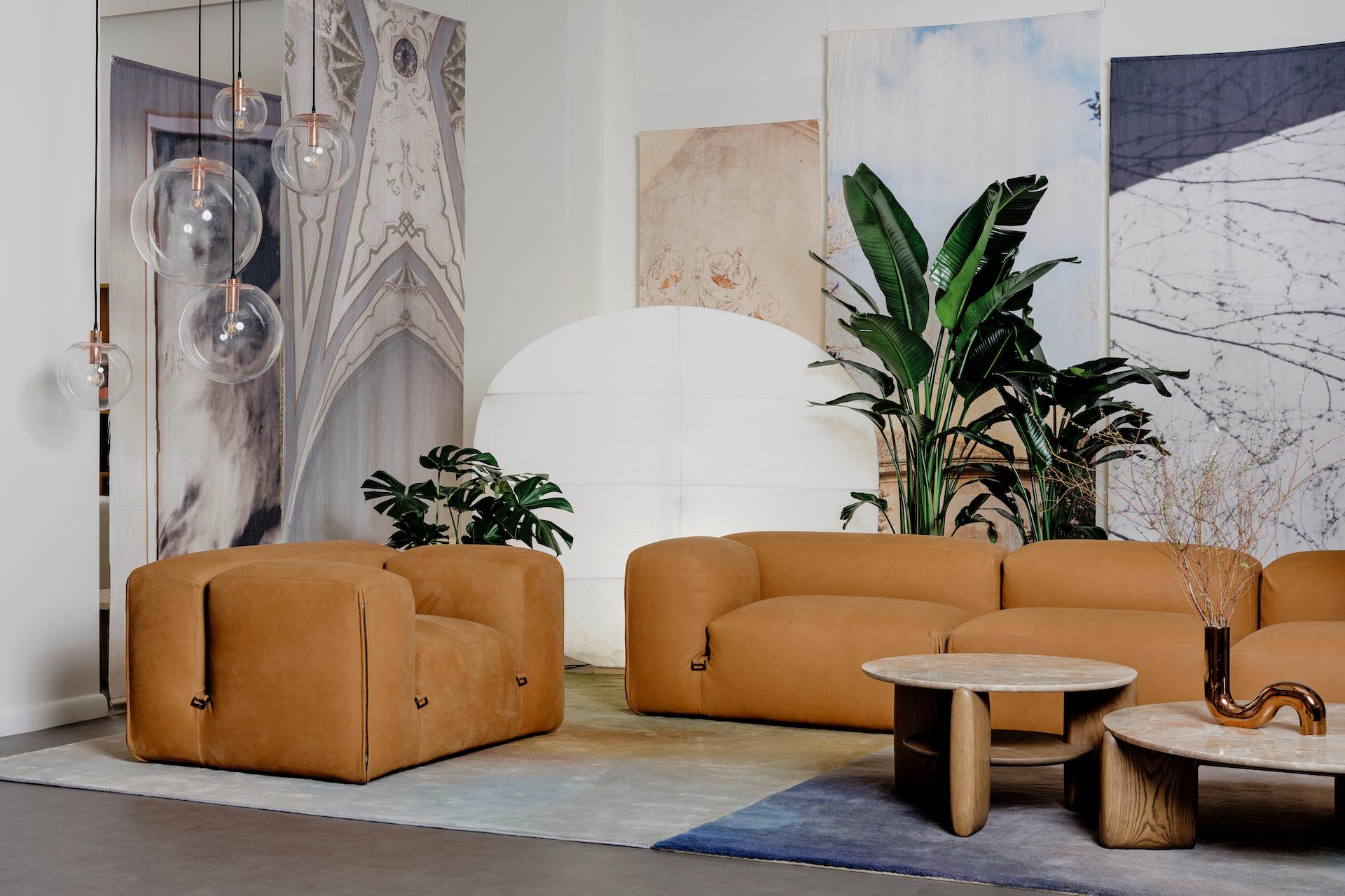 tacchini le mura sofa