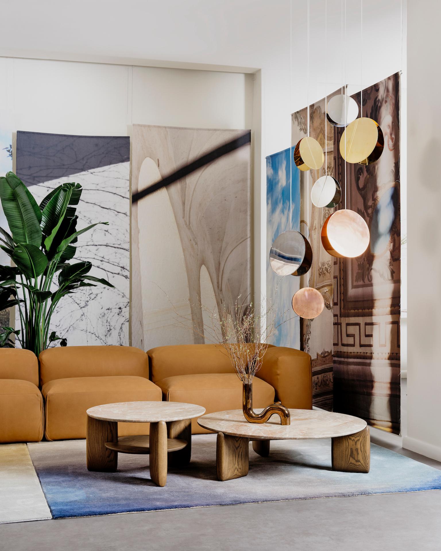 Contemporary Tacchini Le Mura Leather Sofa Designed by Mario Bellini in STOCK
