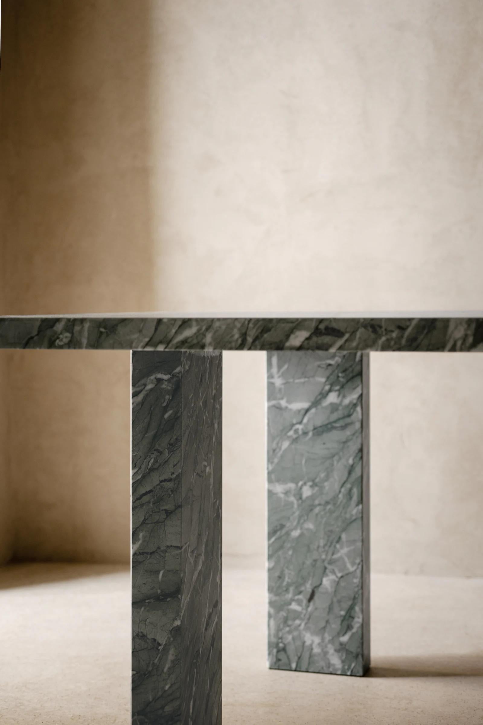 Tacchini Mediterraneo Marble Clockwise Table by Michael Anastassiades In New Condition For Sale In New York, NY