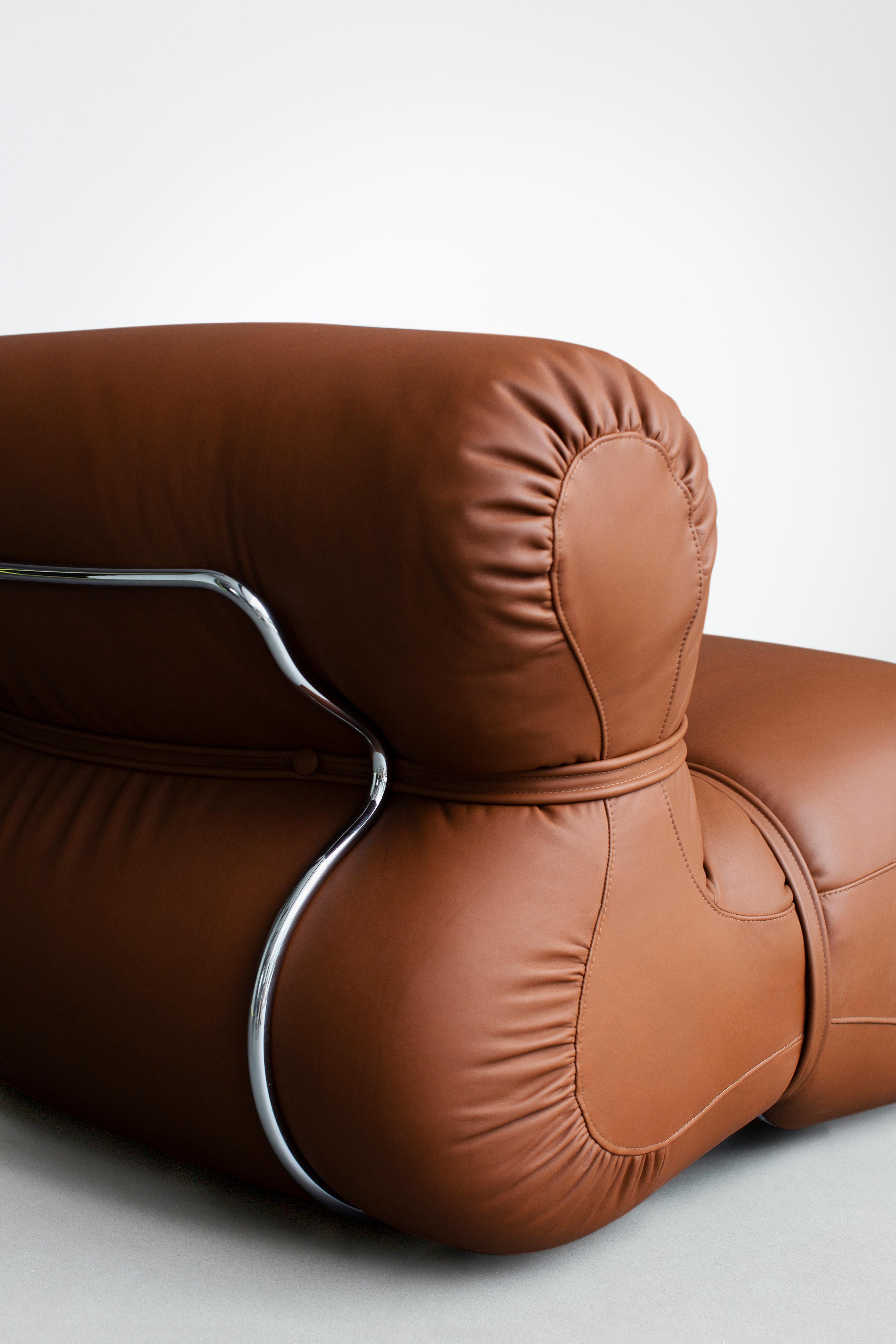 Contemporary Customizable Tacchini Orsola Lounge Chair Designed by Gastone Rinaldi in COM For Sale