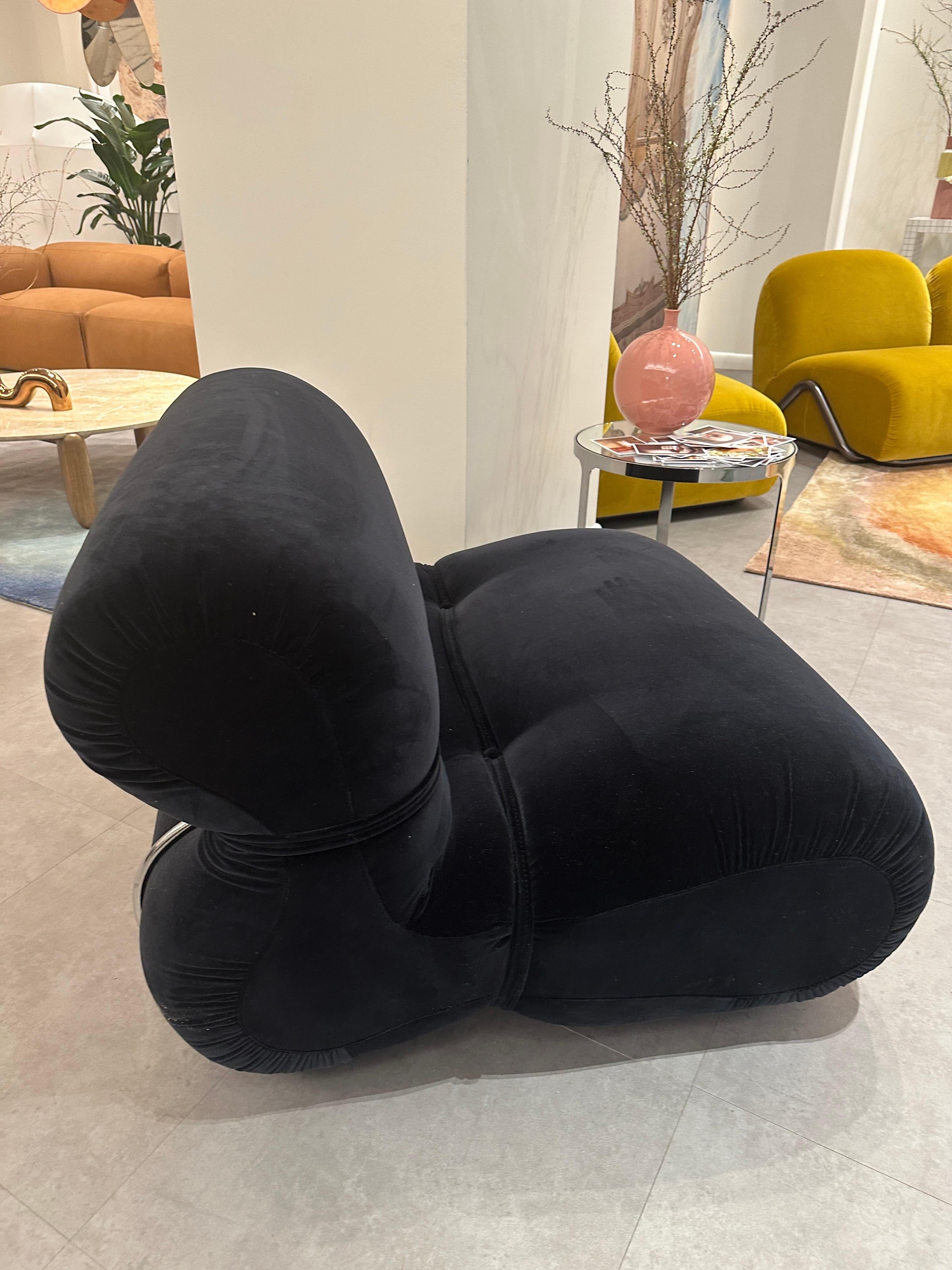 Tacchini Orsola Lounge Chair Designed by Gastone Rinaldi in STOCK 5