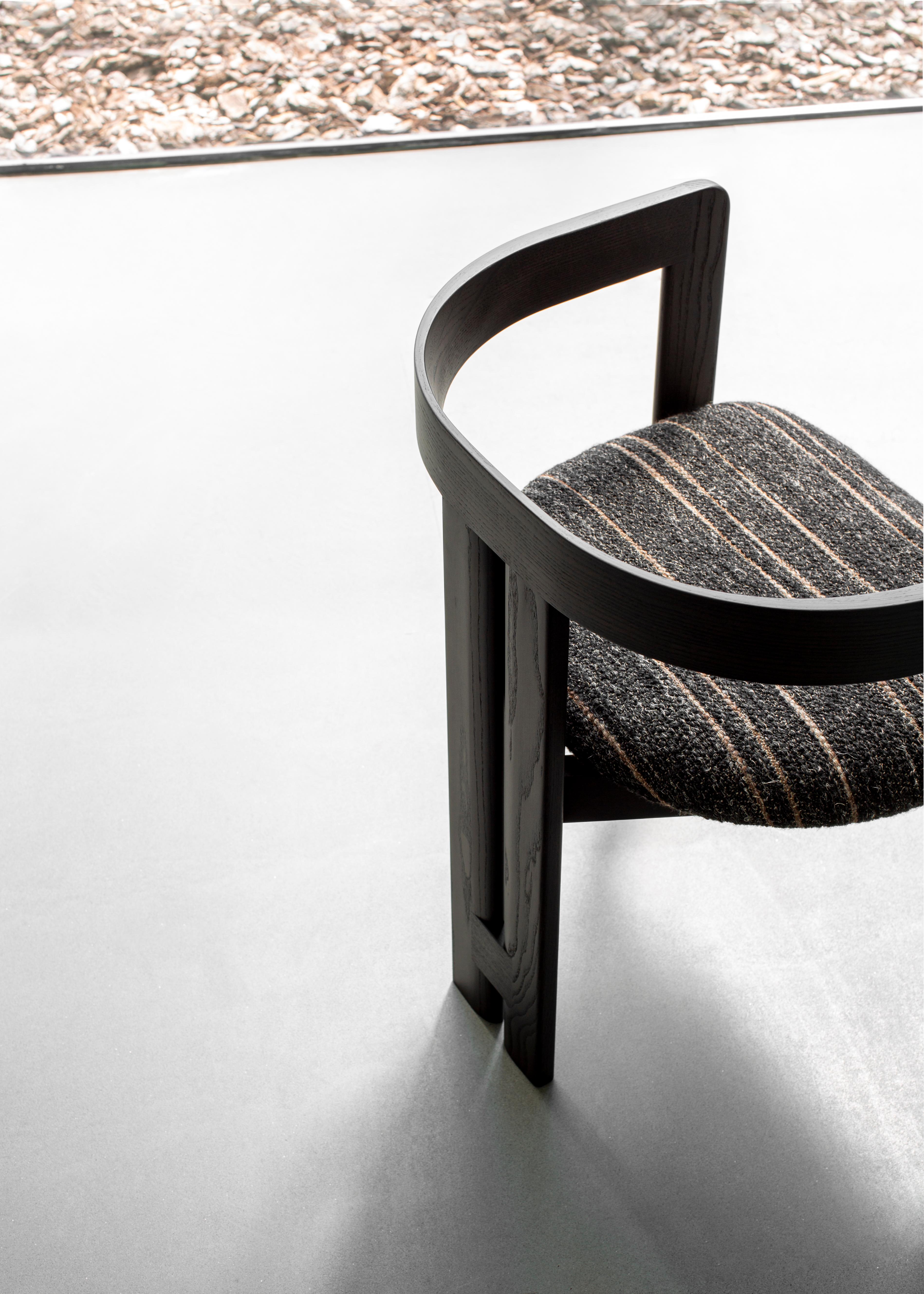 Customizable Tacchini Pigreco Chair Designed by Tobia Scarpa For Sale 2