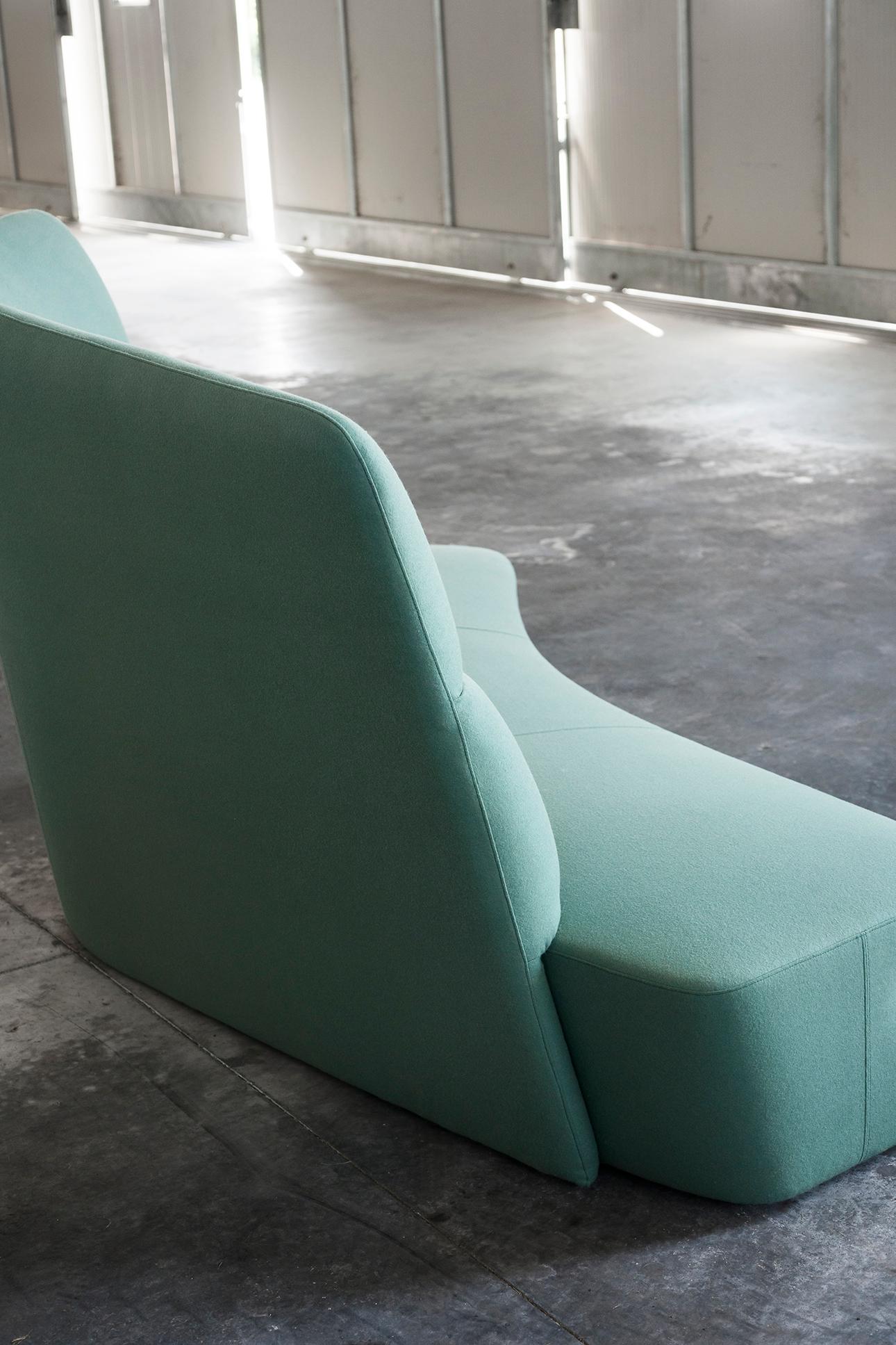 Tacchini Polar Alcove Three-Seater Sofa in Silene Fabric by Pearson Lloyd In New Condition In Brooklyn, NY