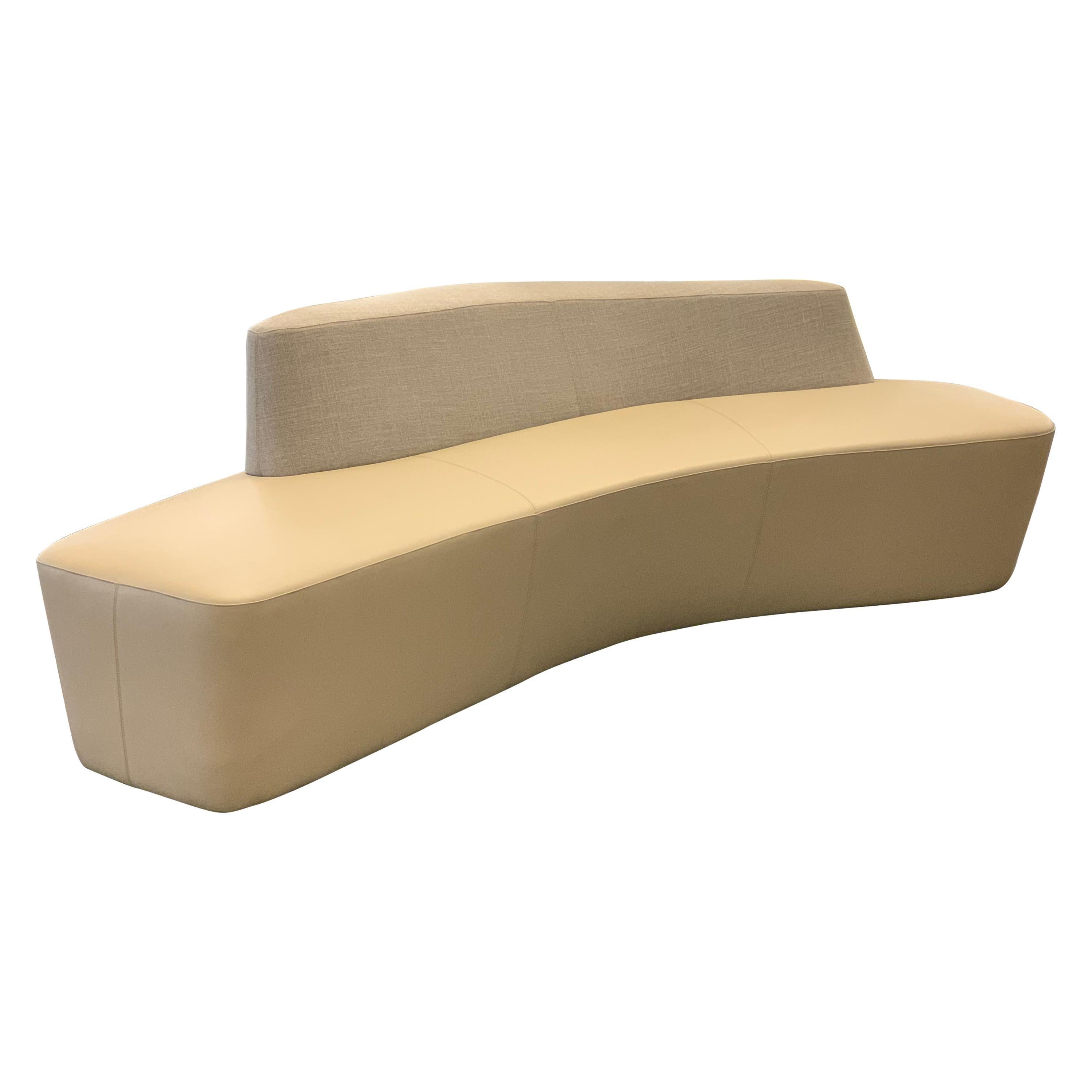 Customizable Tacchini Polar Modular Sofa Designed by PearsonLloyd For Sale 7