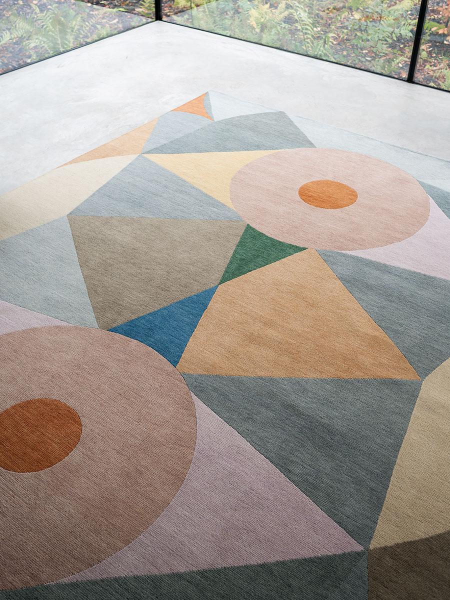 Tacchini Rituale Rug Designed by Umberto Riva In New Condition For Sale In New York, NY