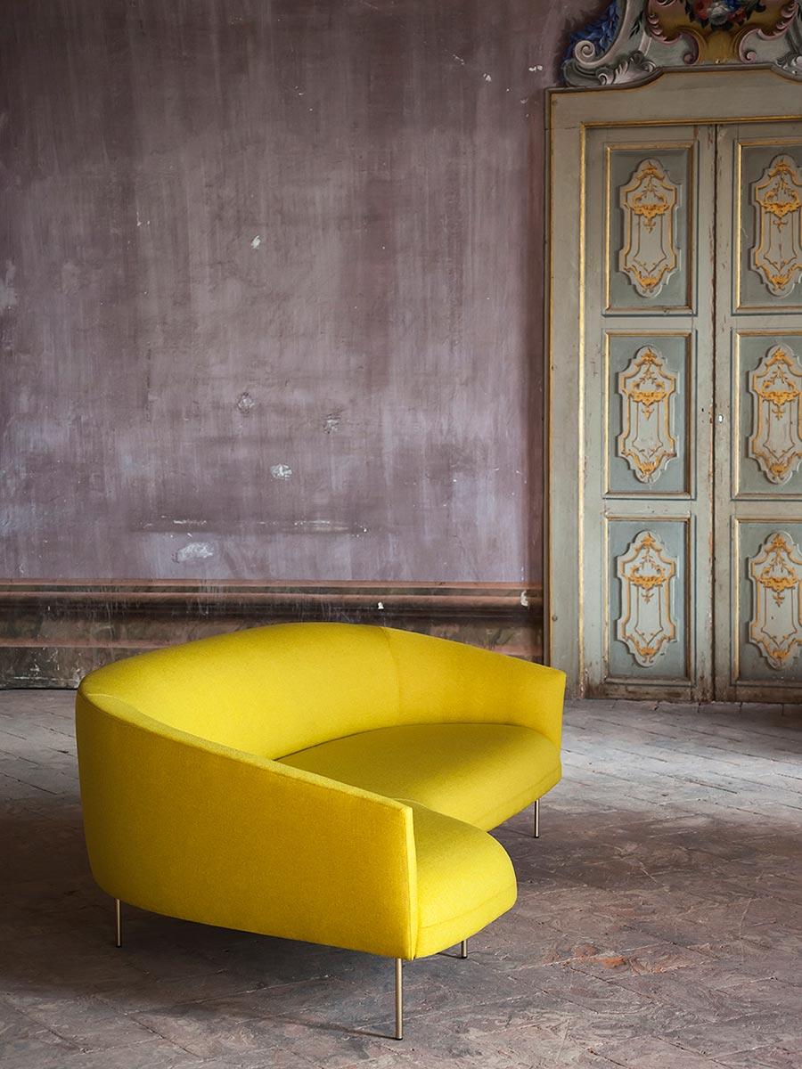 Italian Customizable Tacchini Roma Sofa Designed by Jonas Wagell For Sale
