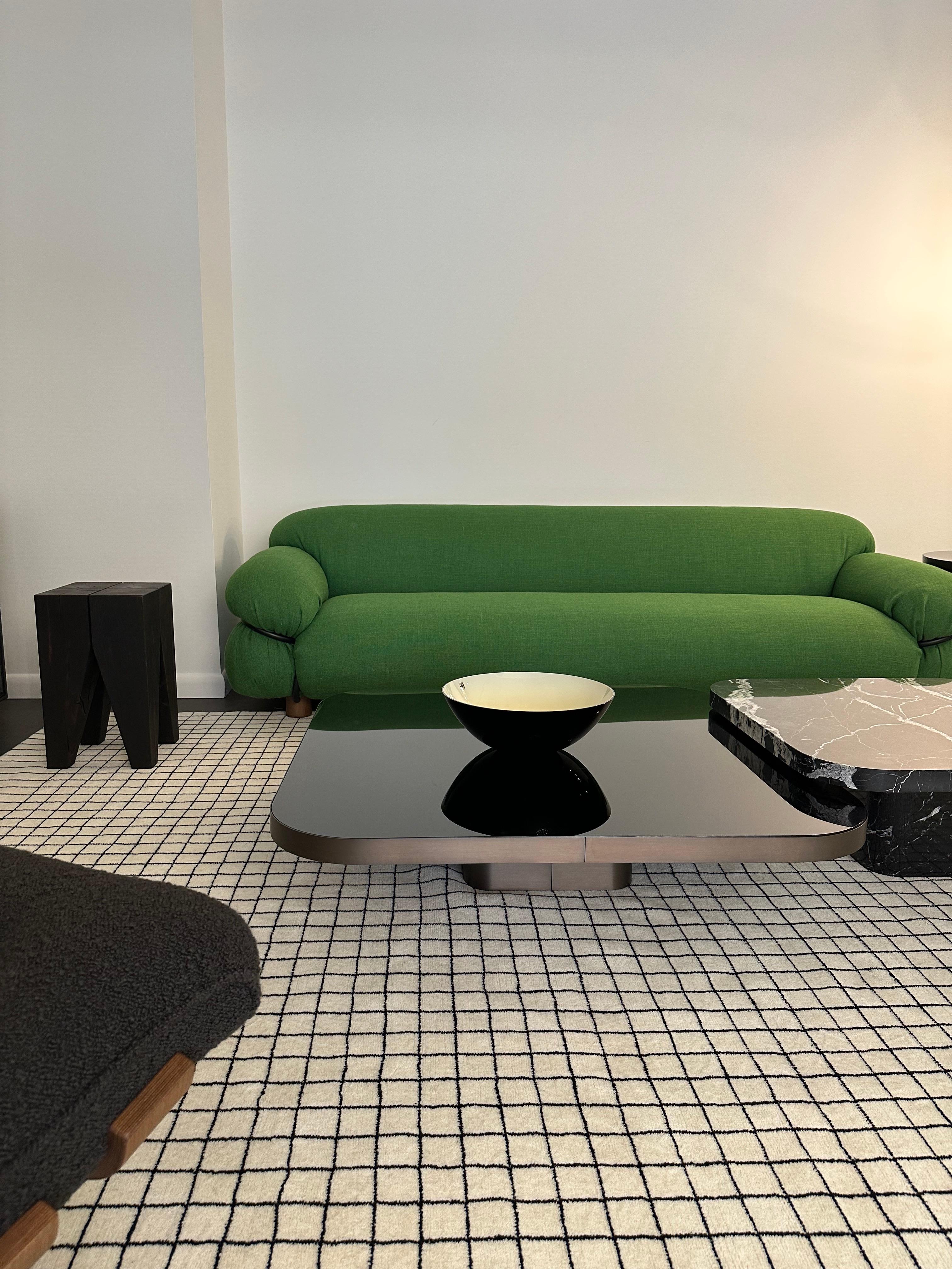  Tacchini Sesann Sofa Designed by Gianfranco Frattini in STOCK In Excellent Condition In New York, NY