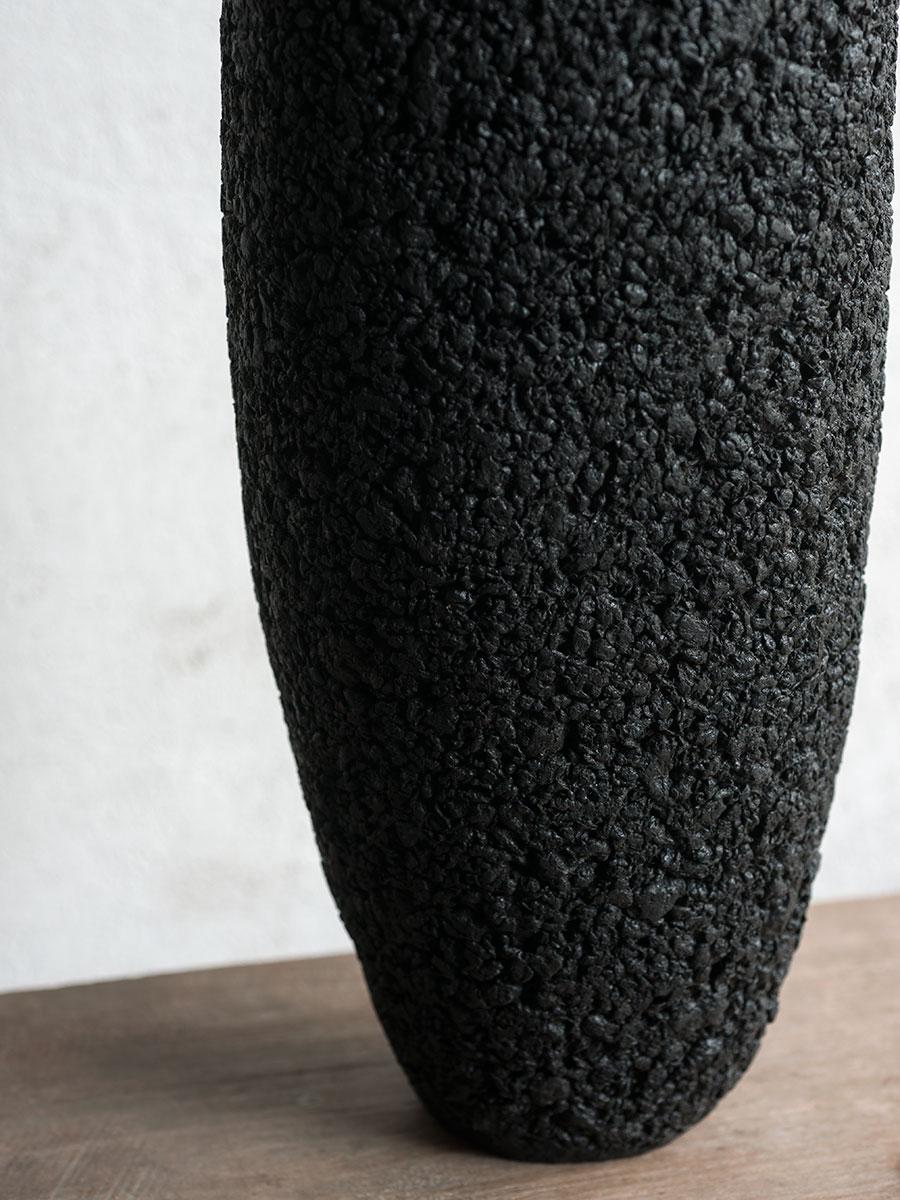 Tacchini Set of Three Brown Mantiqueira Vases Design by Domingos Tótora en vente 3