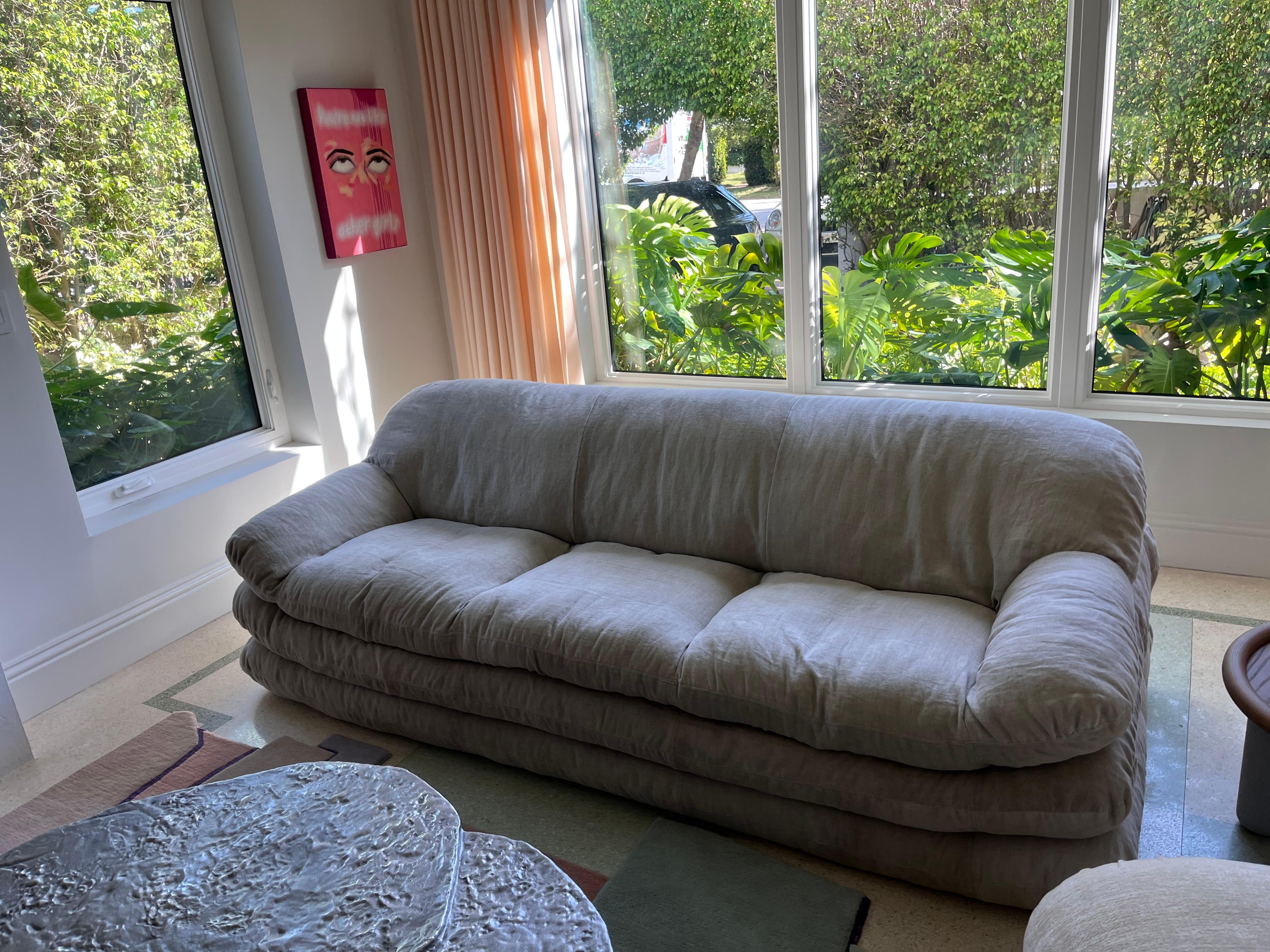 Tacchini Solar Sofa von Faye Toogood in STOCK im Angebot 2