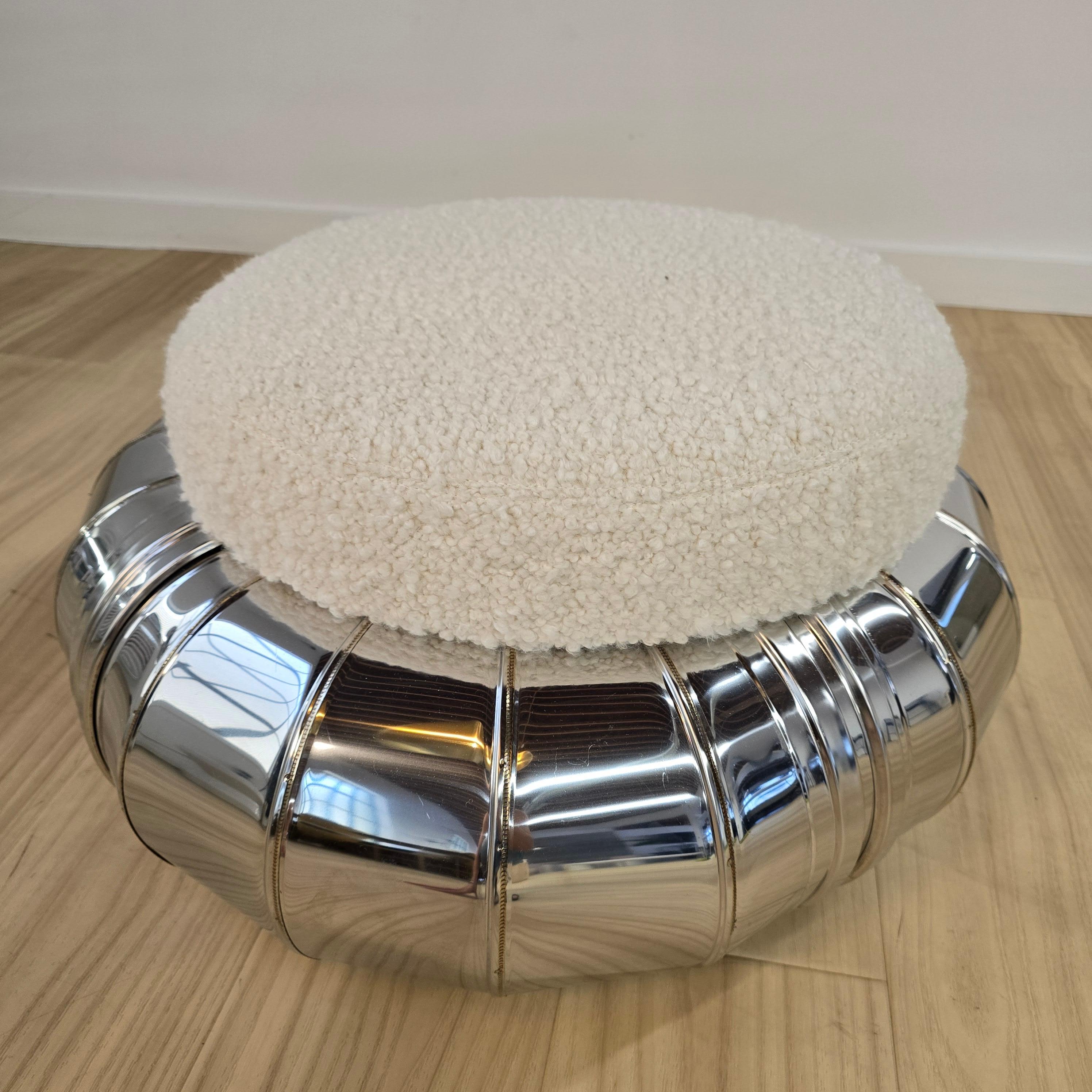 Moderne Petit pouf Tacchini Torus *Echantillon d'exposition en vente